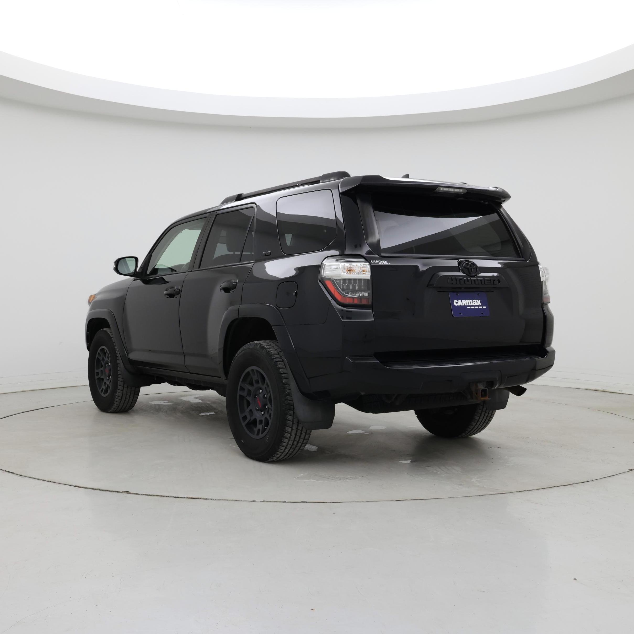 Thumbnail: 2018 Toyota 4Runner - 2