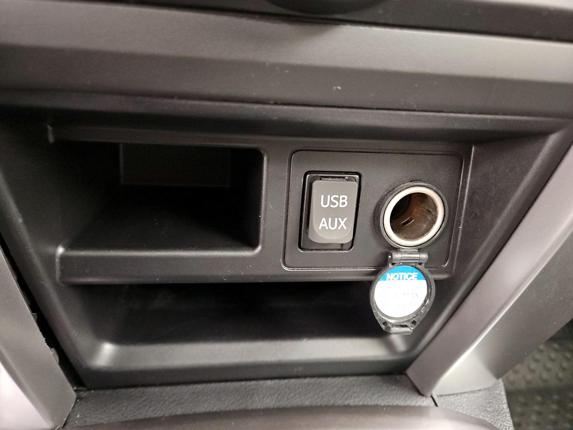 Thumbnail: 2018 Toyota 4Runner - 19