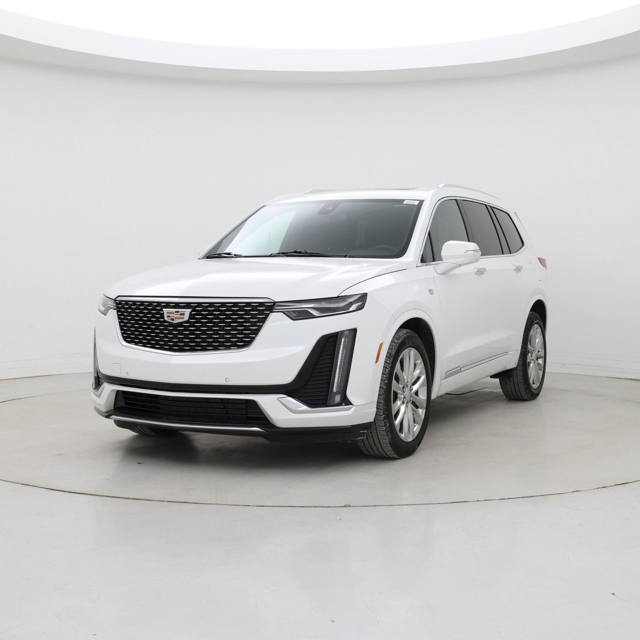 Thumbnail: 2023 Cadillac XT6 - 4