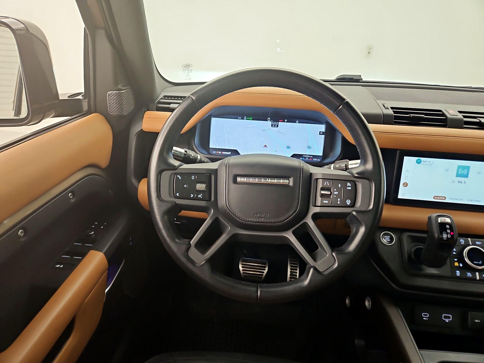 Thumbnail: 2020 Land Rover Defender - 10