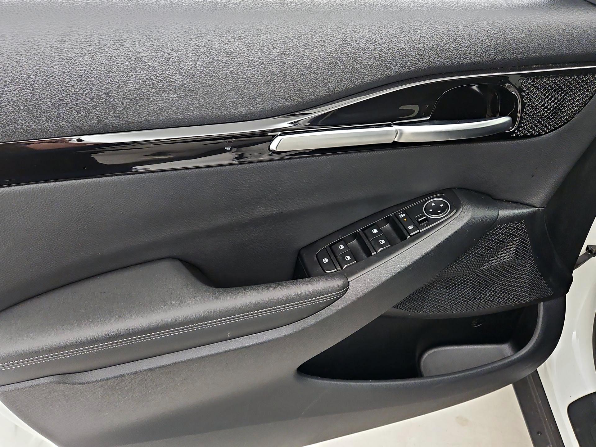 Thumbnail: 2024 Kia Seltos - 12