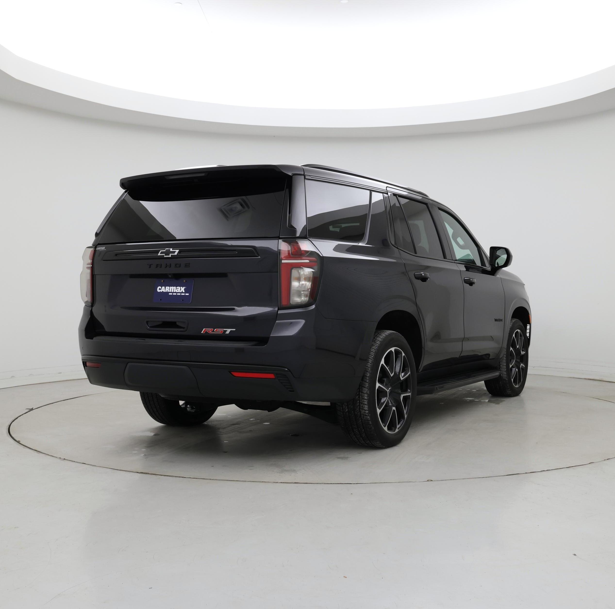 Thumbnail: 2023 Chevrolet Tahoe - 8