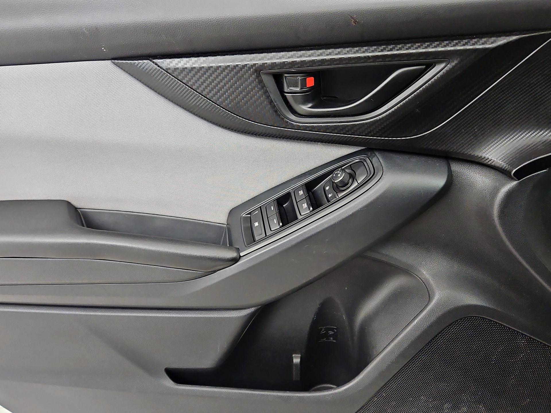 Thumbnail: 2019 Subaru Crosstrek - 12