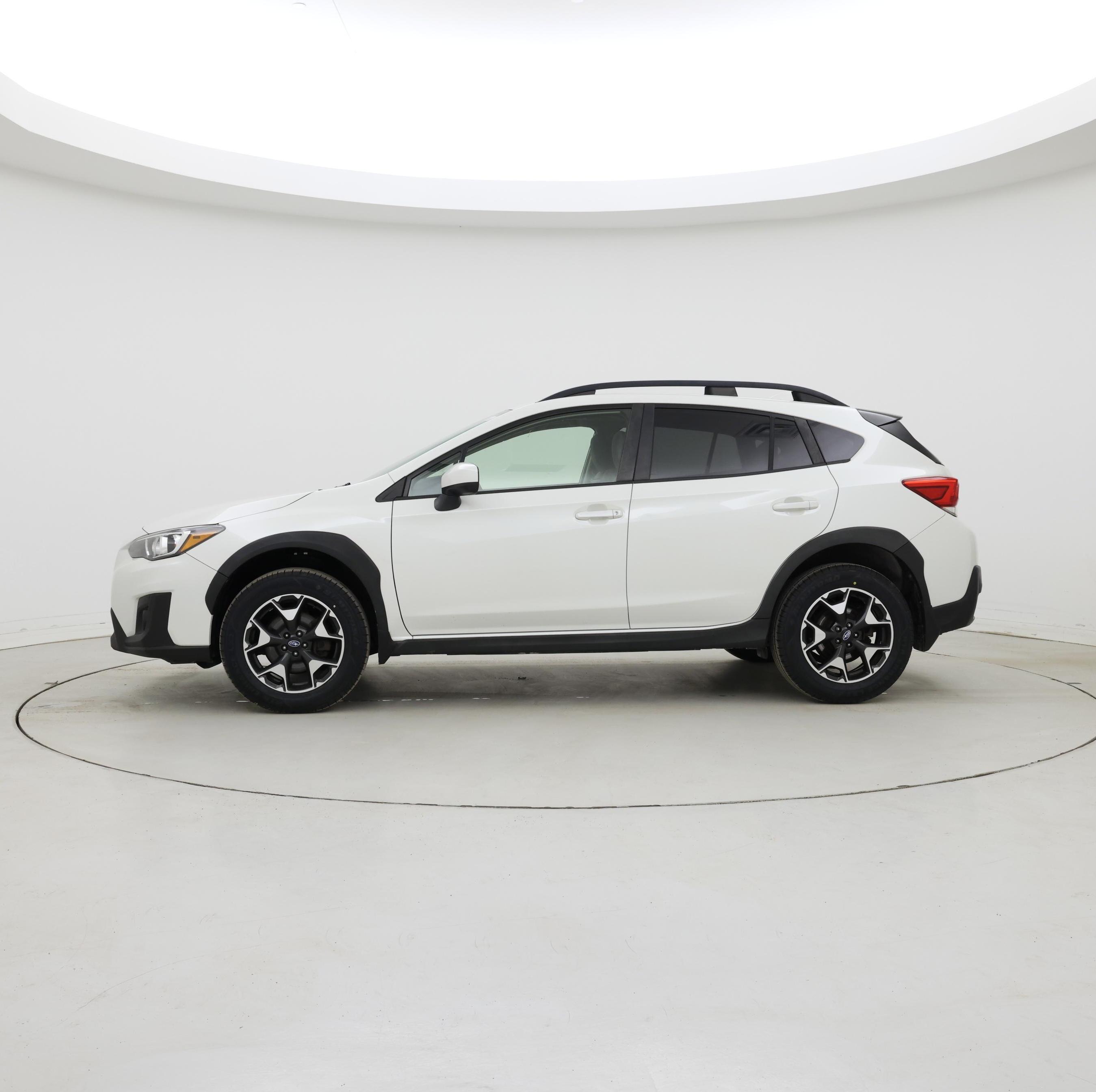 Thumbnail: 2019 Subaru Crosstrek - 3
