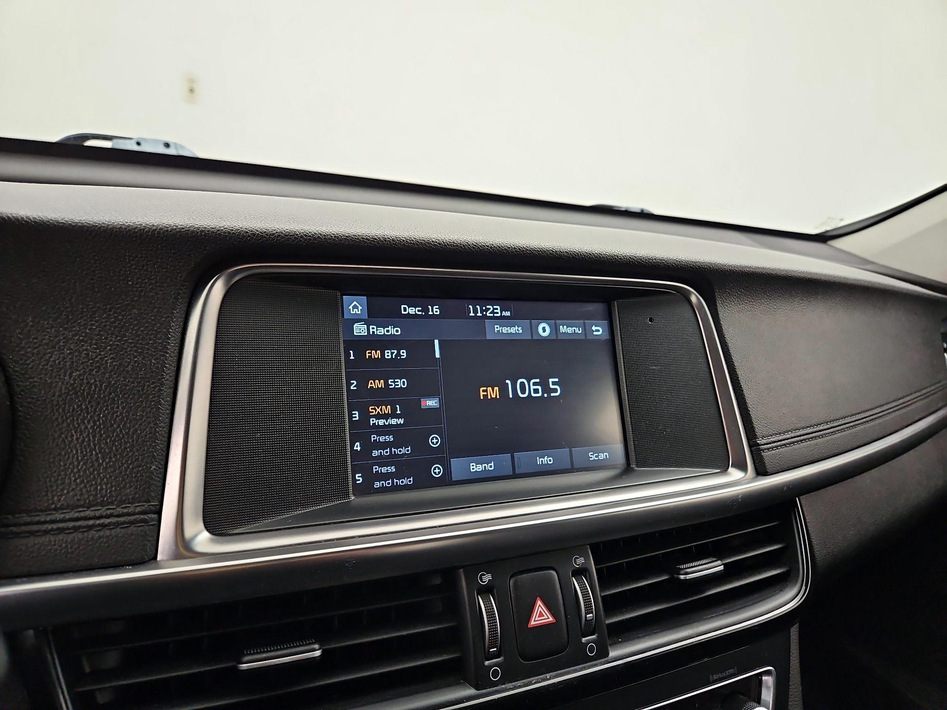 Thumbnail: 2018 Kia Optima - 15