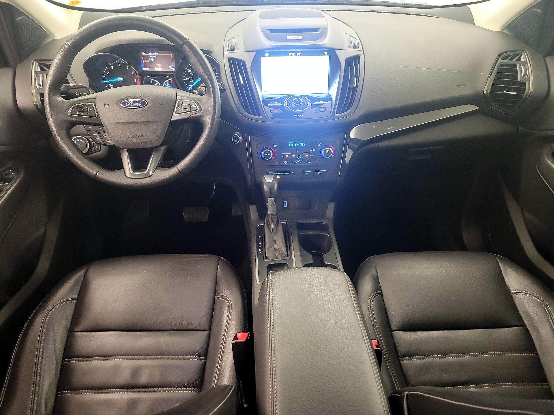 Thumbnail: 2017 Ford Escape - 9