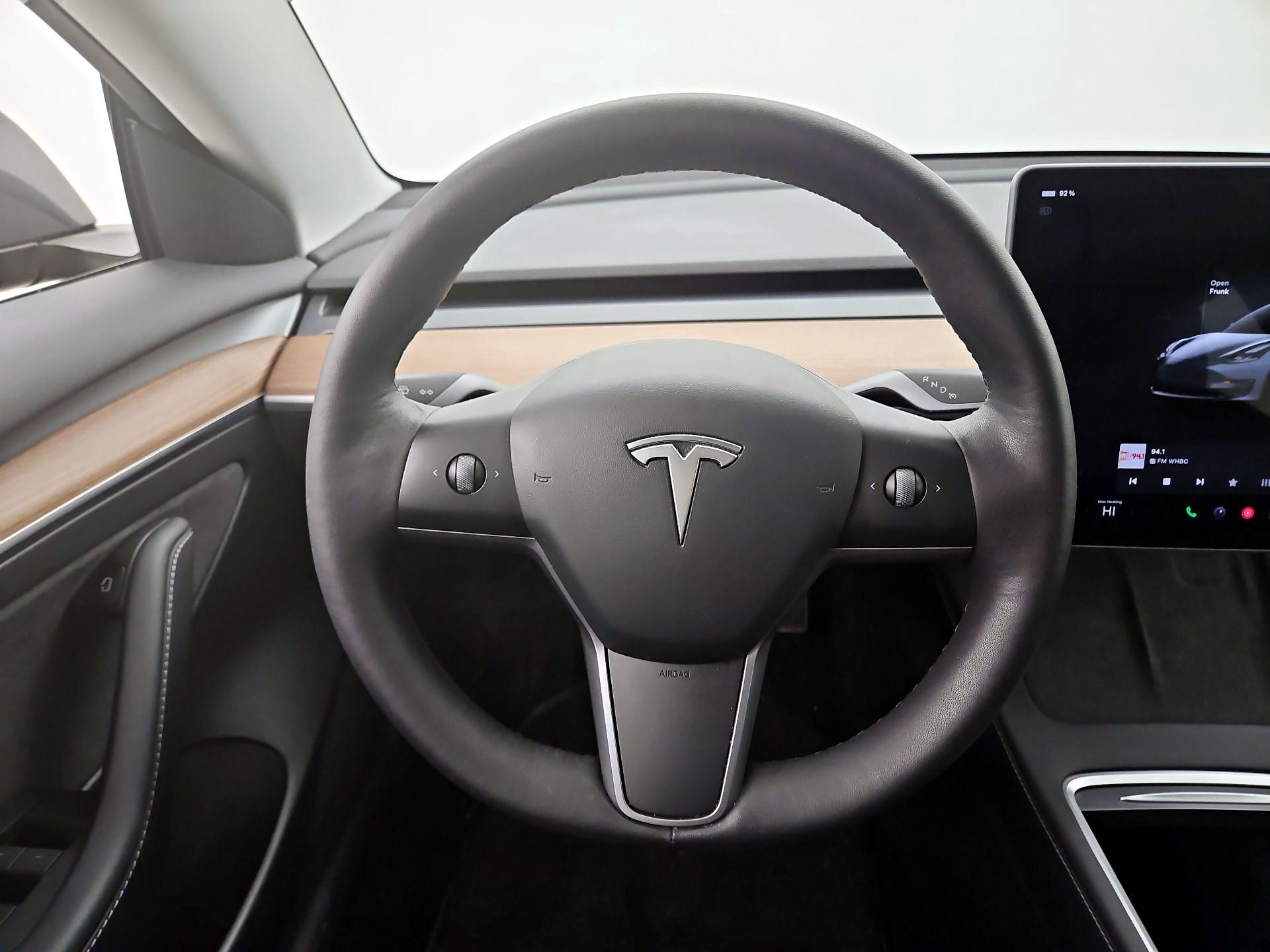 Thumbnail: 2022 Tesla Model 3 - 10