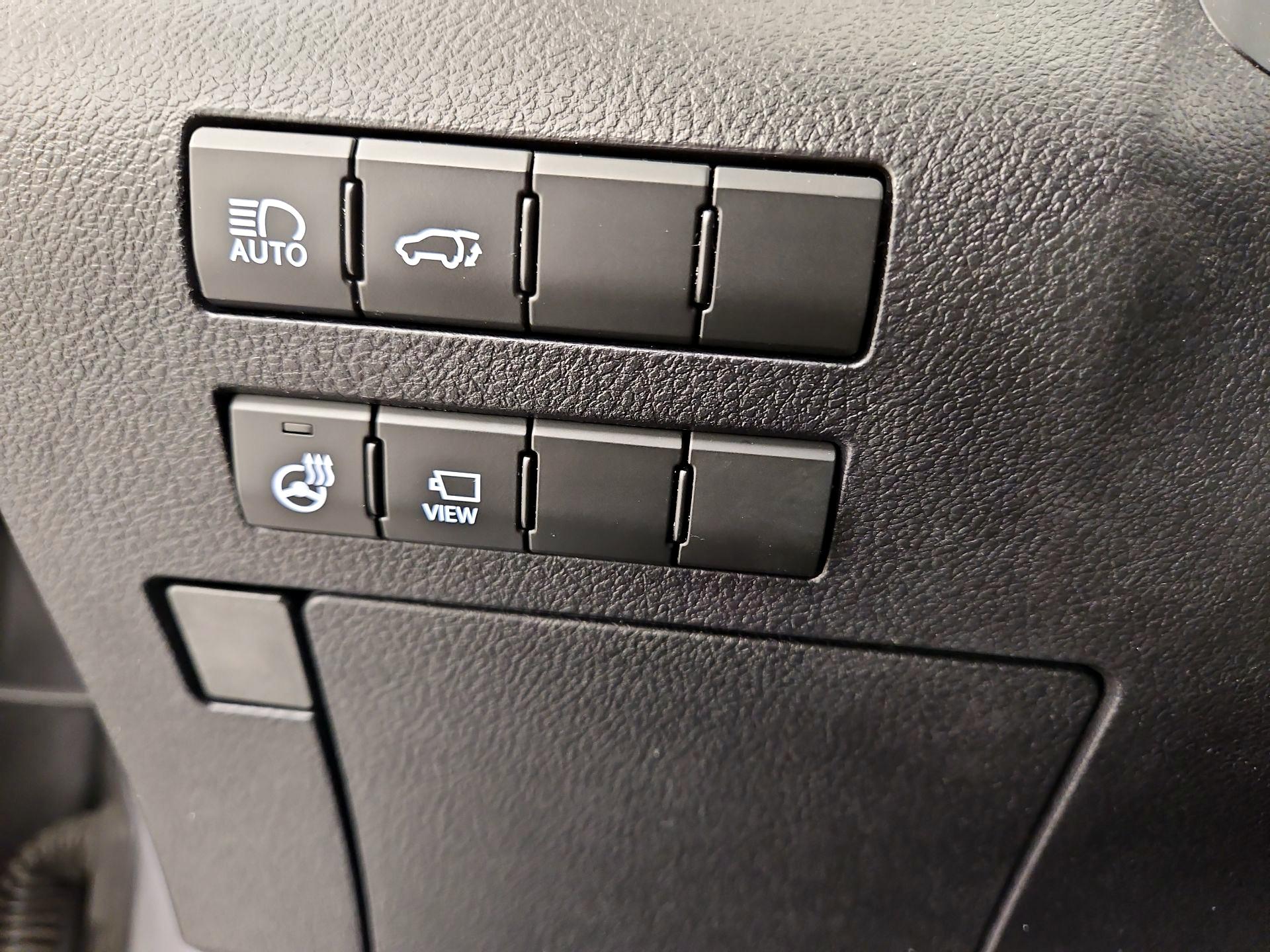 Thumbnail: 2021 Lexus RX - 13