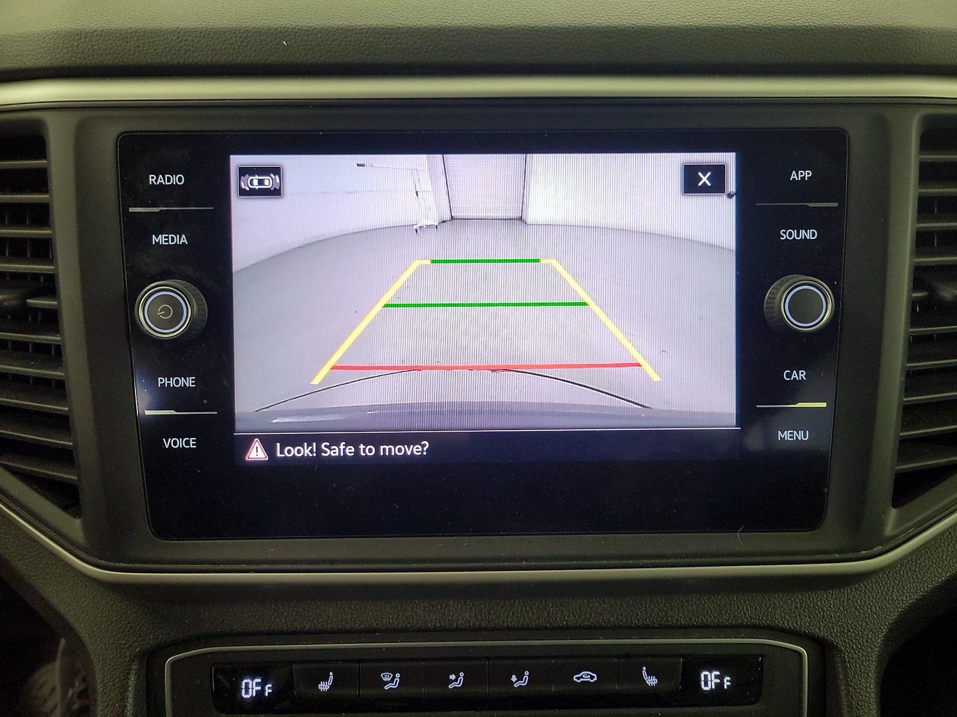 Thumbnail: 2021 Volkswagen Atlas - 15