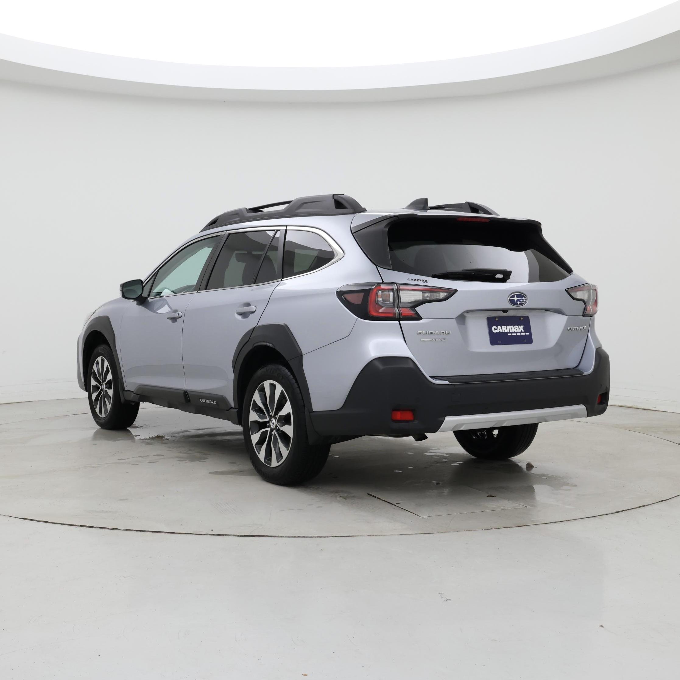 Thumbnail: 2023 Subaru Outback - 2