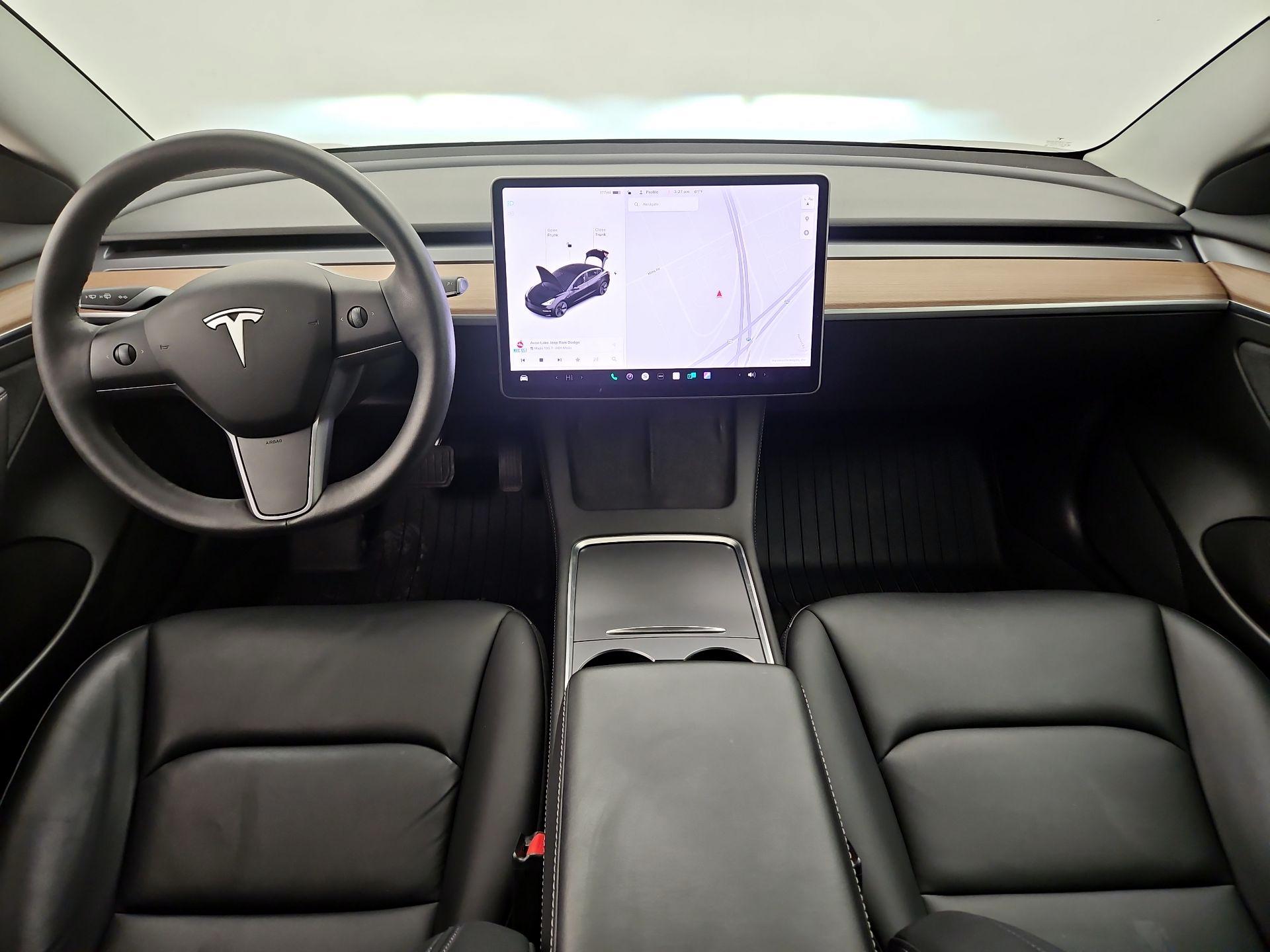 Thumbnail: 2022 Tesla Model 3 - 9