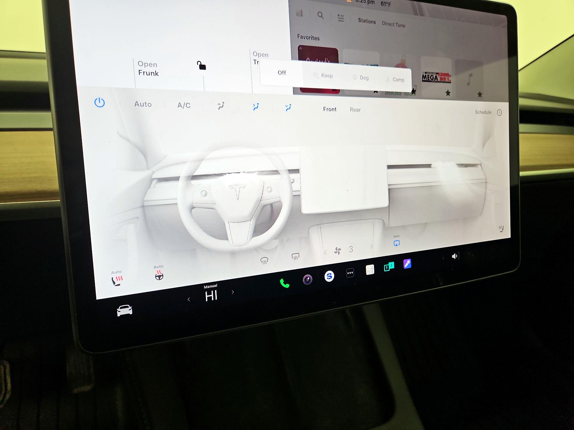 Thumbnail: 2022 Tesla Model 3 - 16