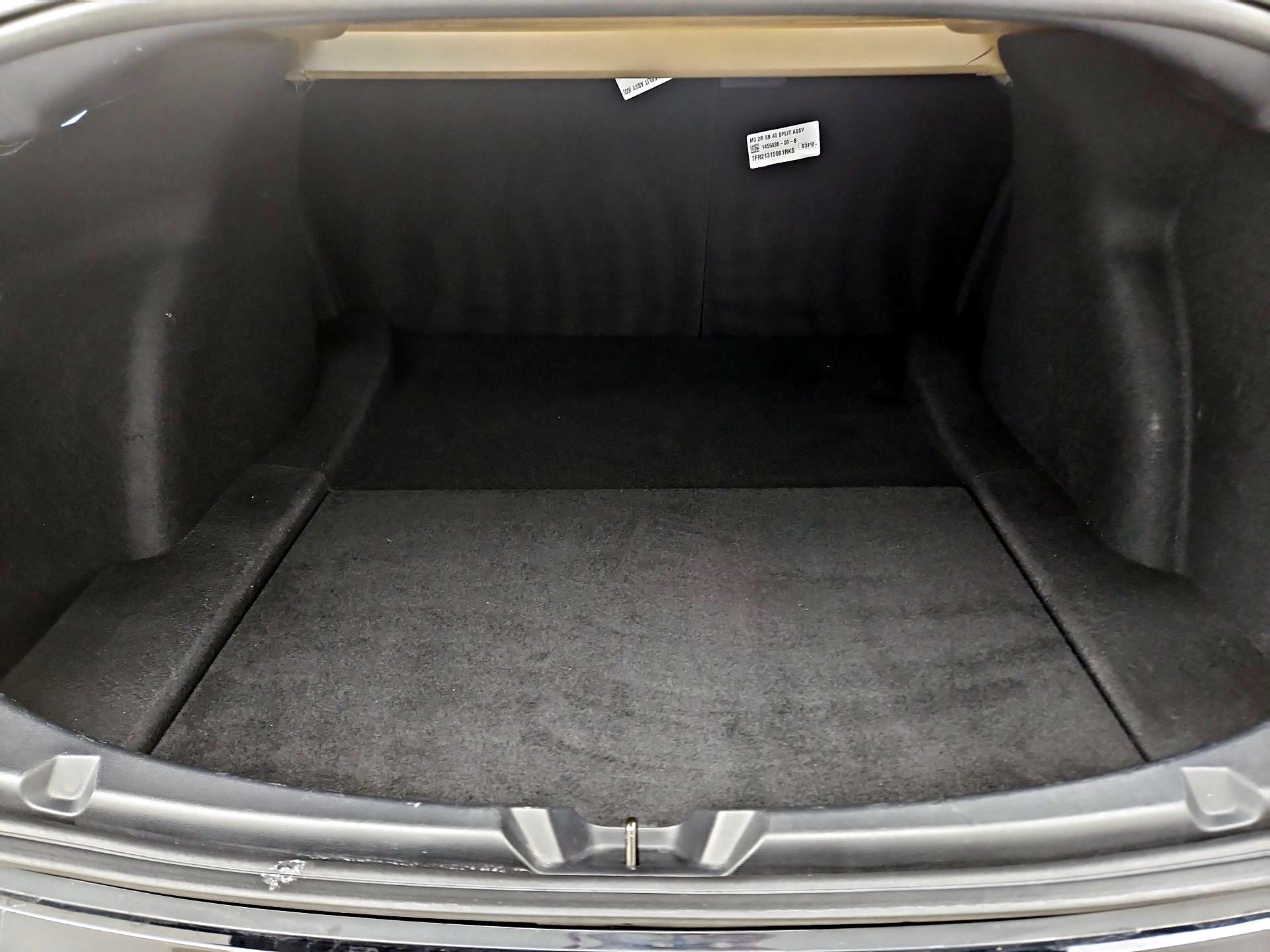 Thumbnail: 2022 Tesla Model 3 - 20