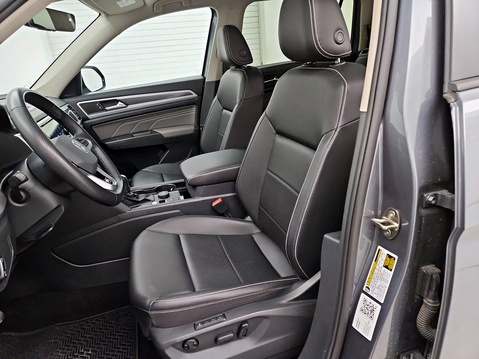 Thumbnail: 2023 Volkswagen Atlas - 11