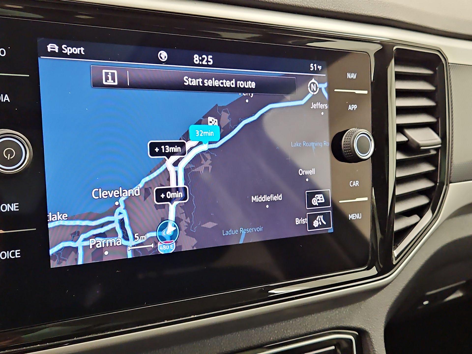 Thumbnail: 2023 Volkswagen Atlas - 14