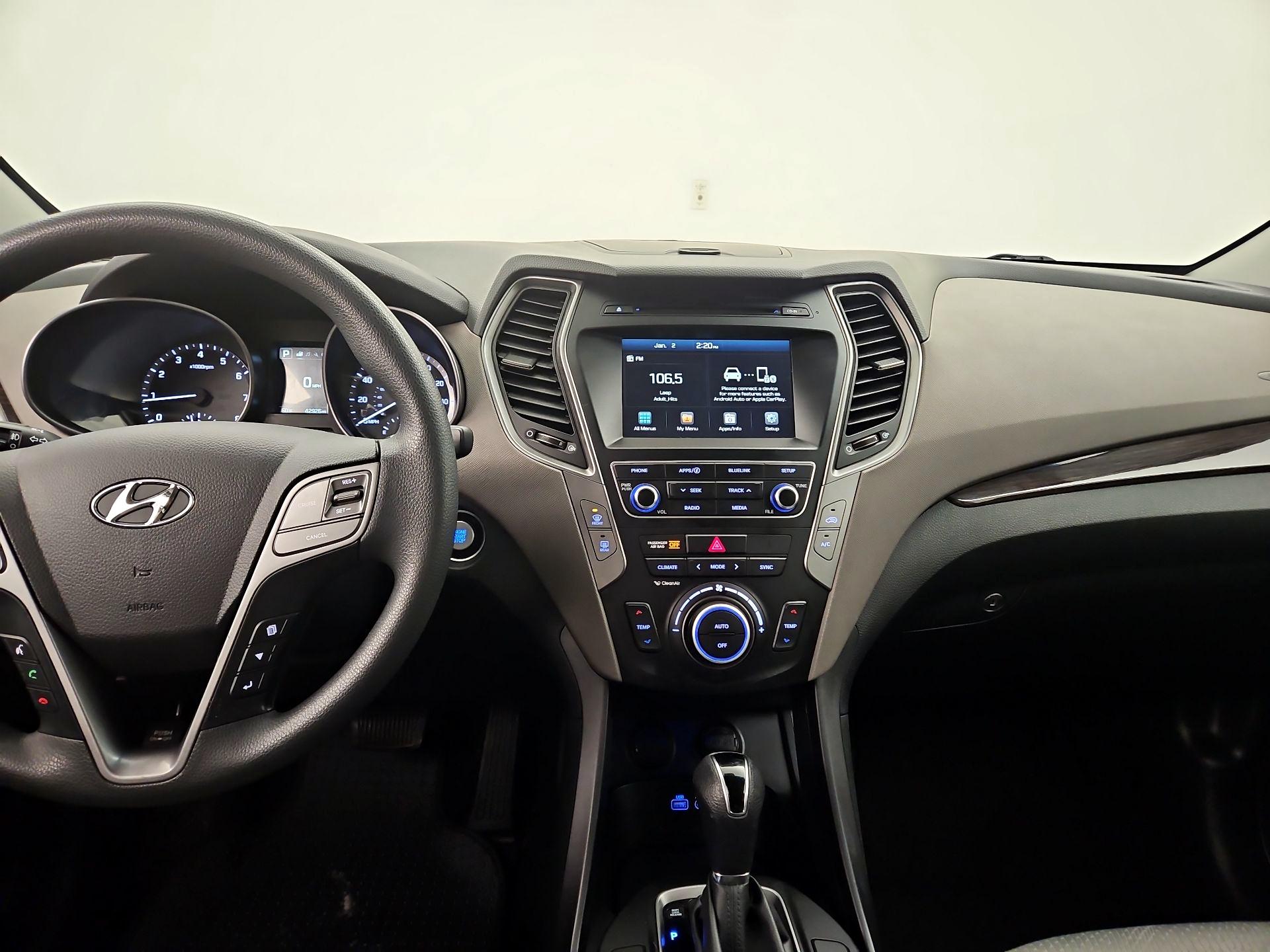 Thumbnail: 2018 Hyundai Santa Fe - 9