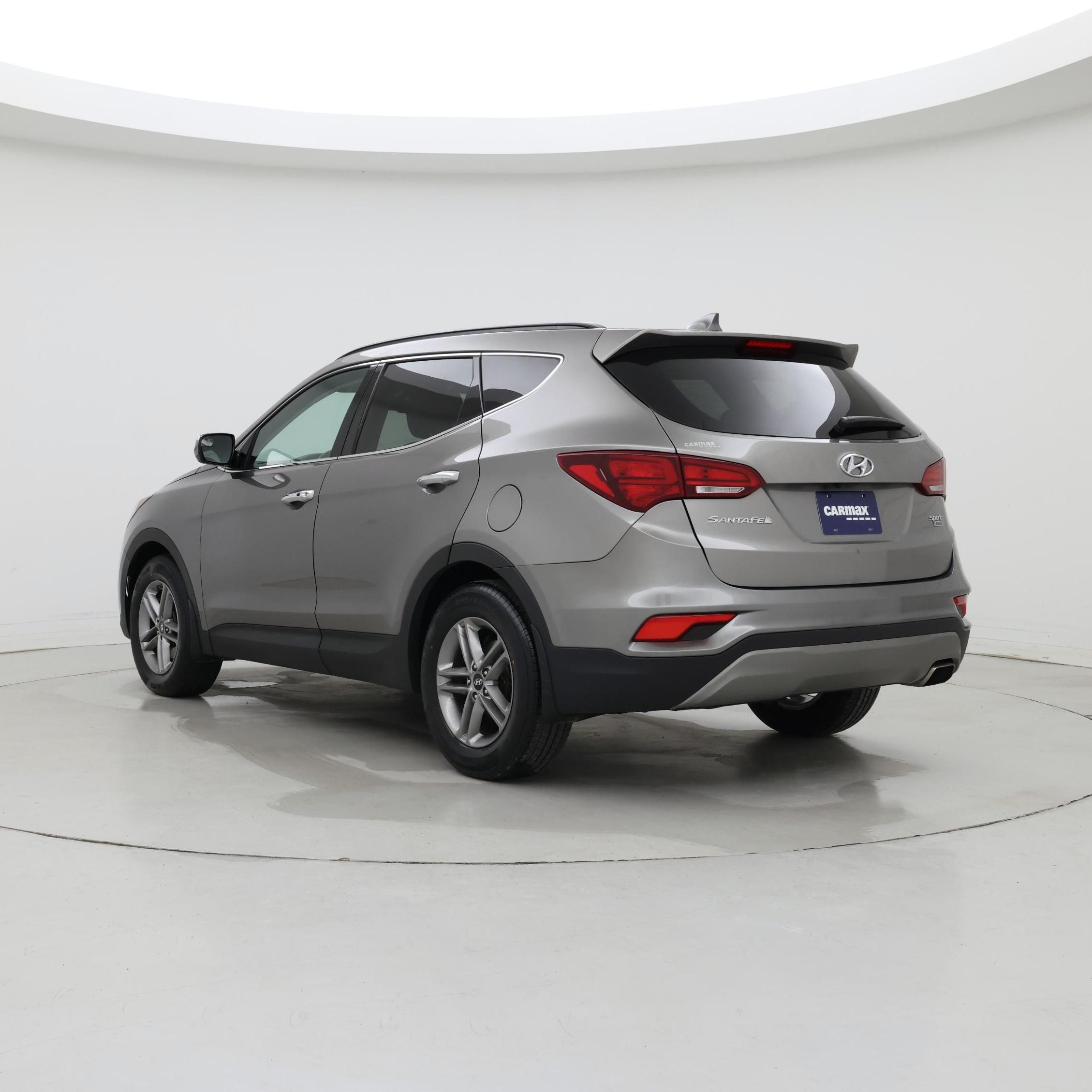 Thumbnail: 2018 Hyundai Santa Fe - 2