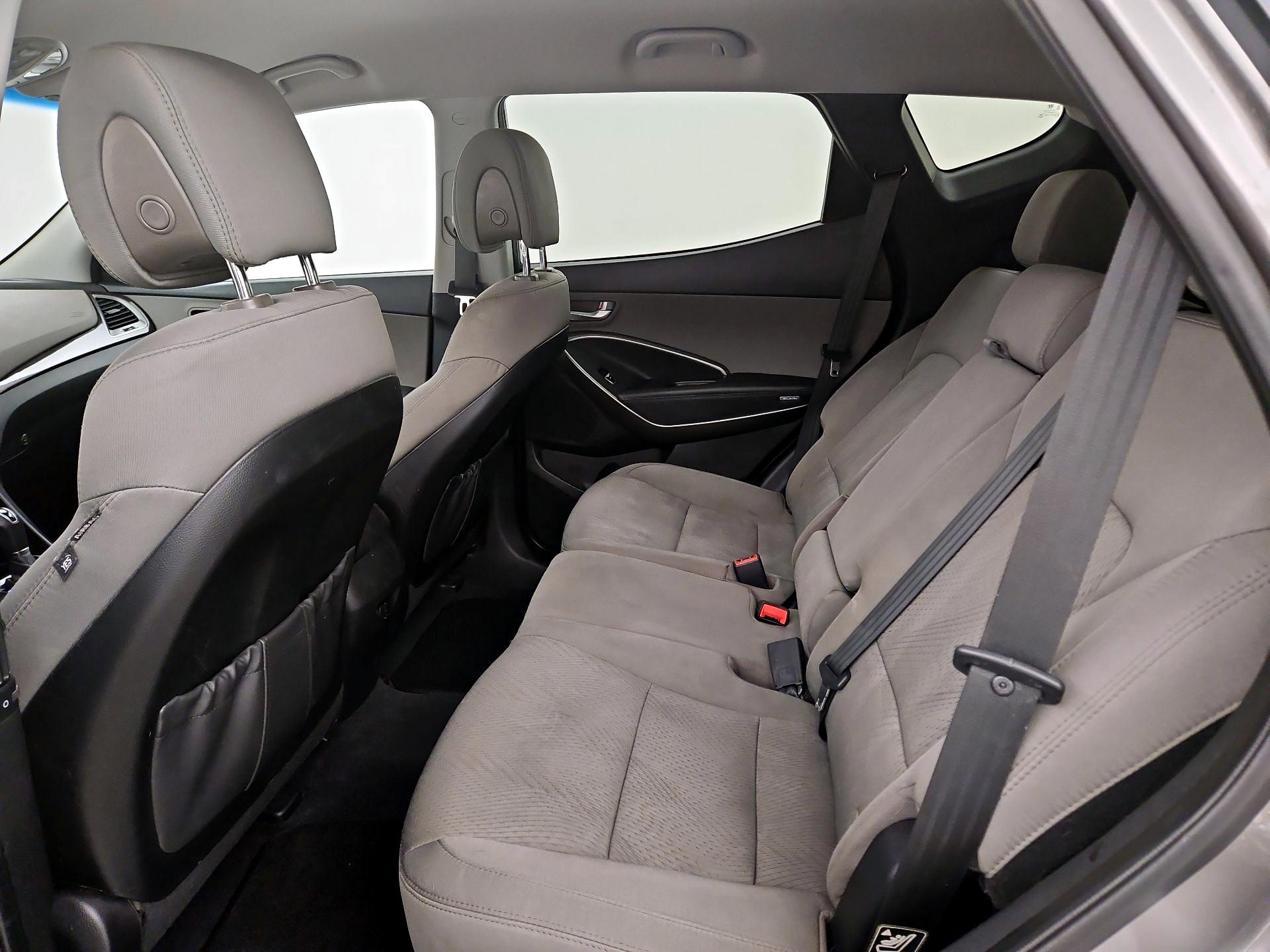 Thumbnail: 2018 Hyundai Santa Fe - 19