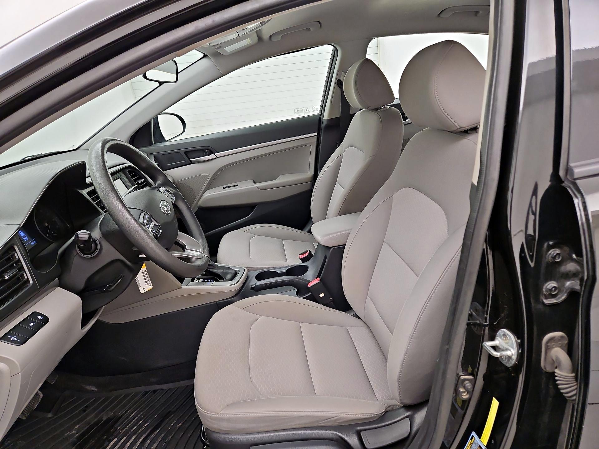Thumbnail: 2020 Hyundai Elantra - 11