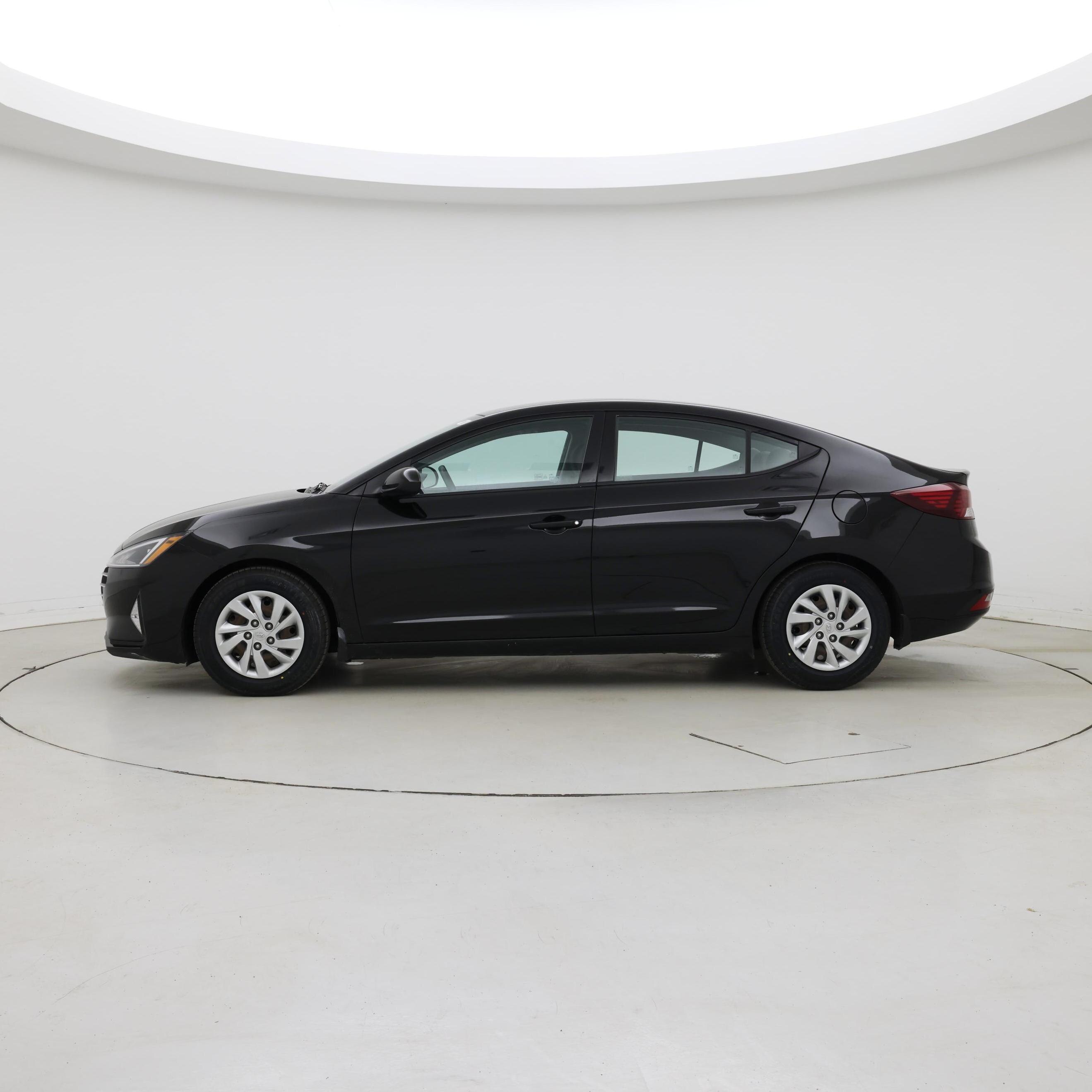 Thumbnail: 2020 Hyundai Elantra - 3