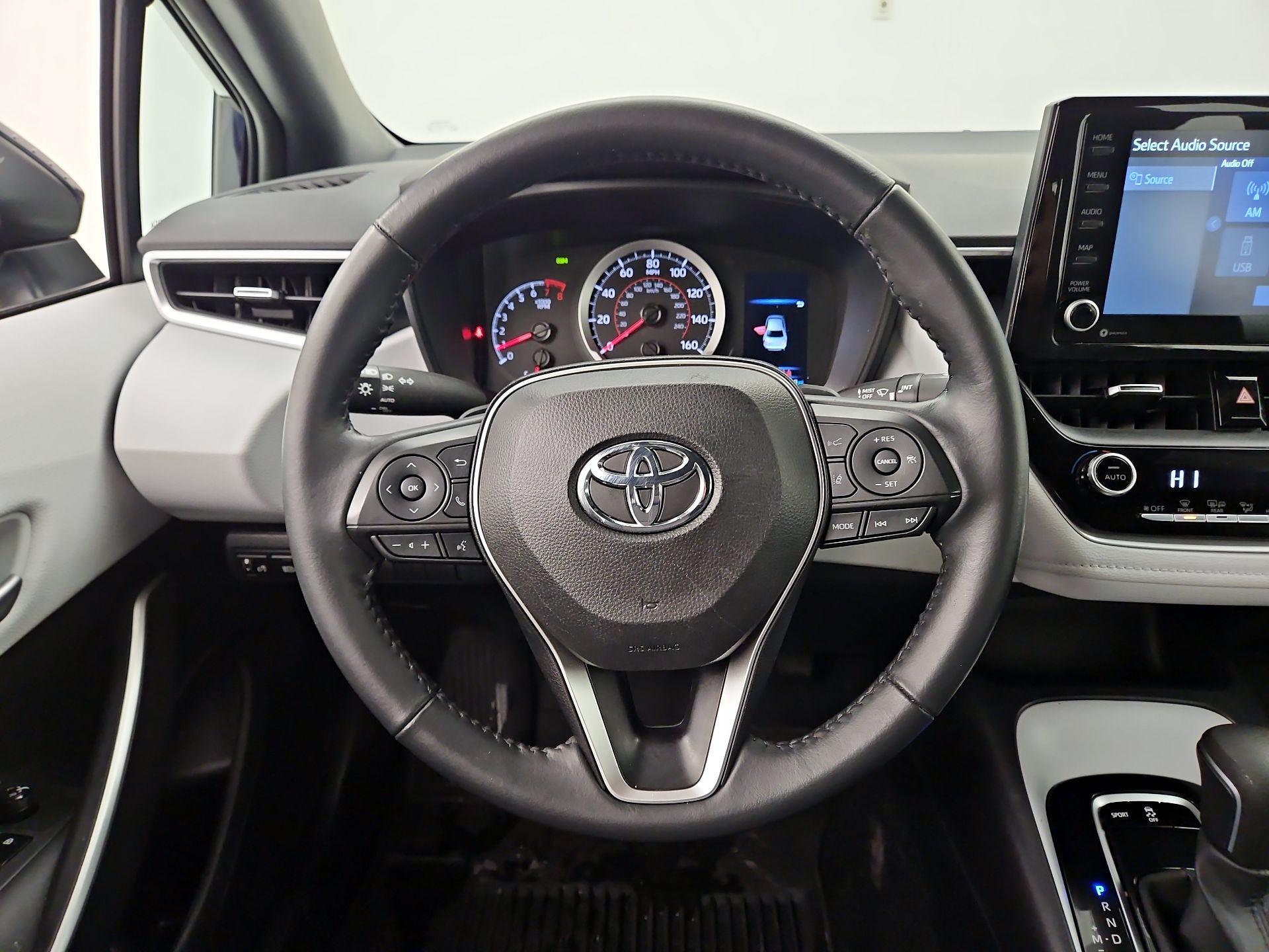 Thumbnail: 2022 Toyota Corolla - 10