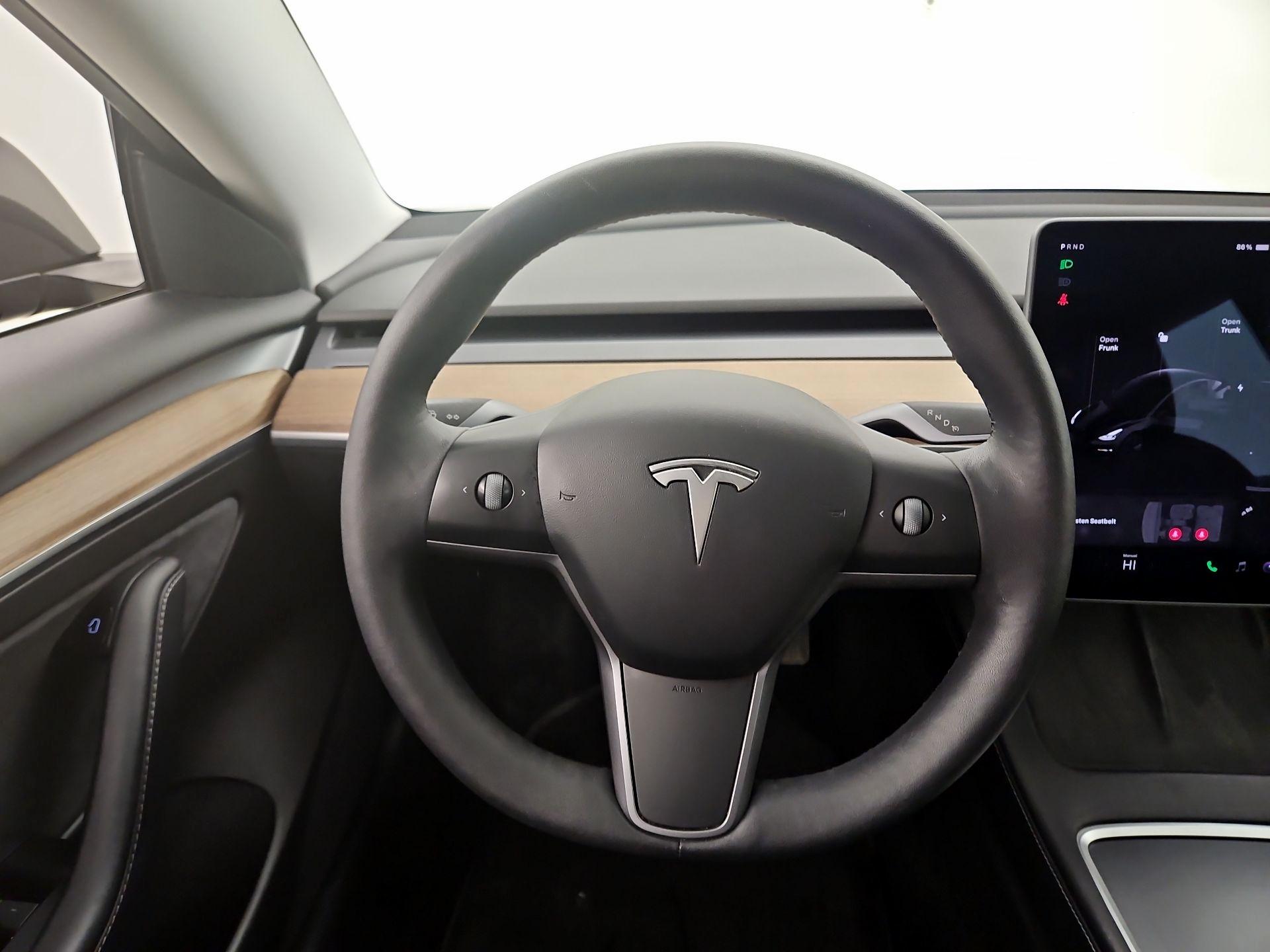 Thumbnail: 2022 Tesla Model 3 - 10