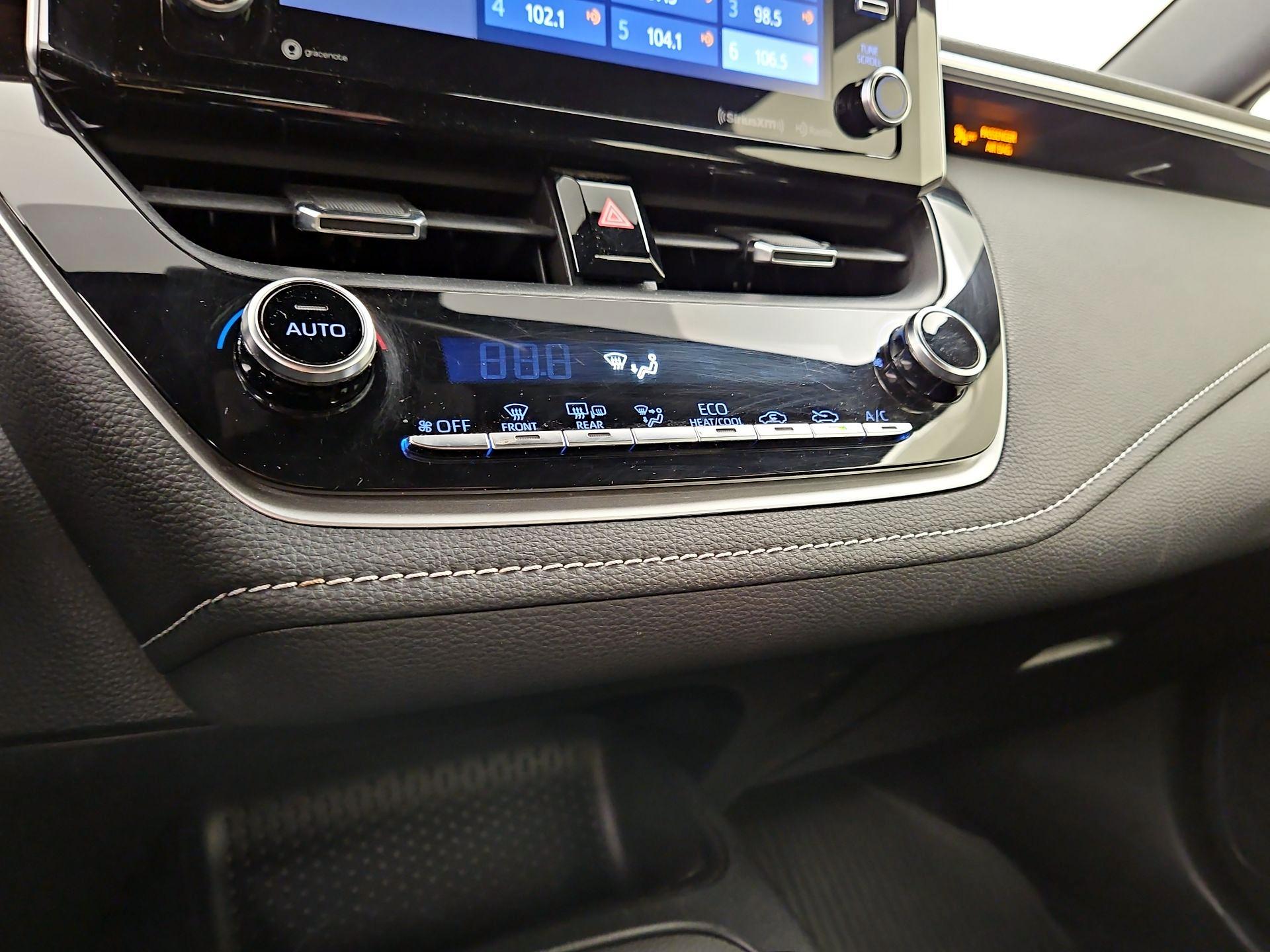 Thumbnail: 2020 Toyota Corolla - 16