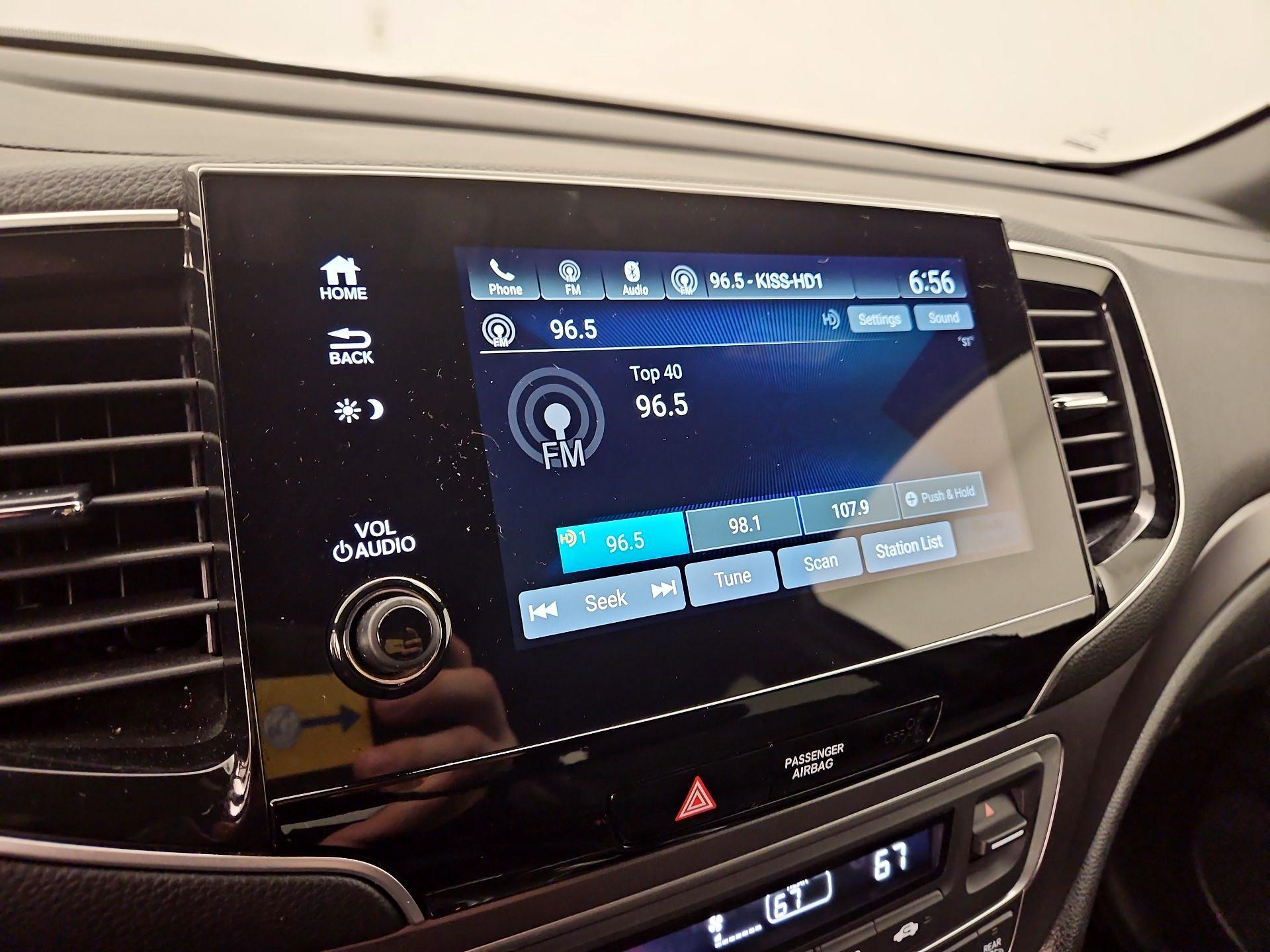 Thumbnail: 2019 Honda Passport - 15