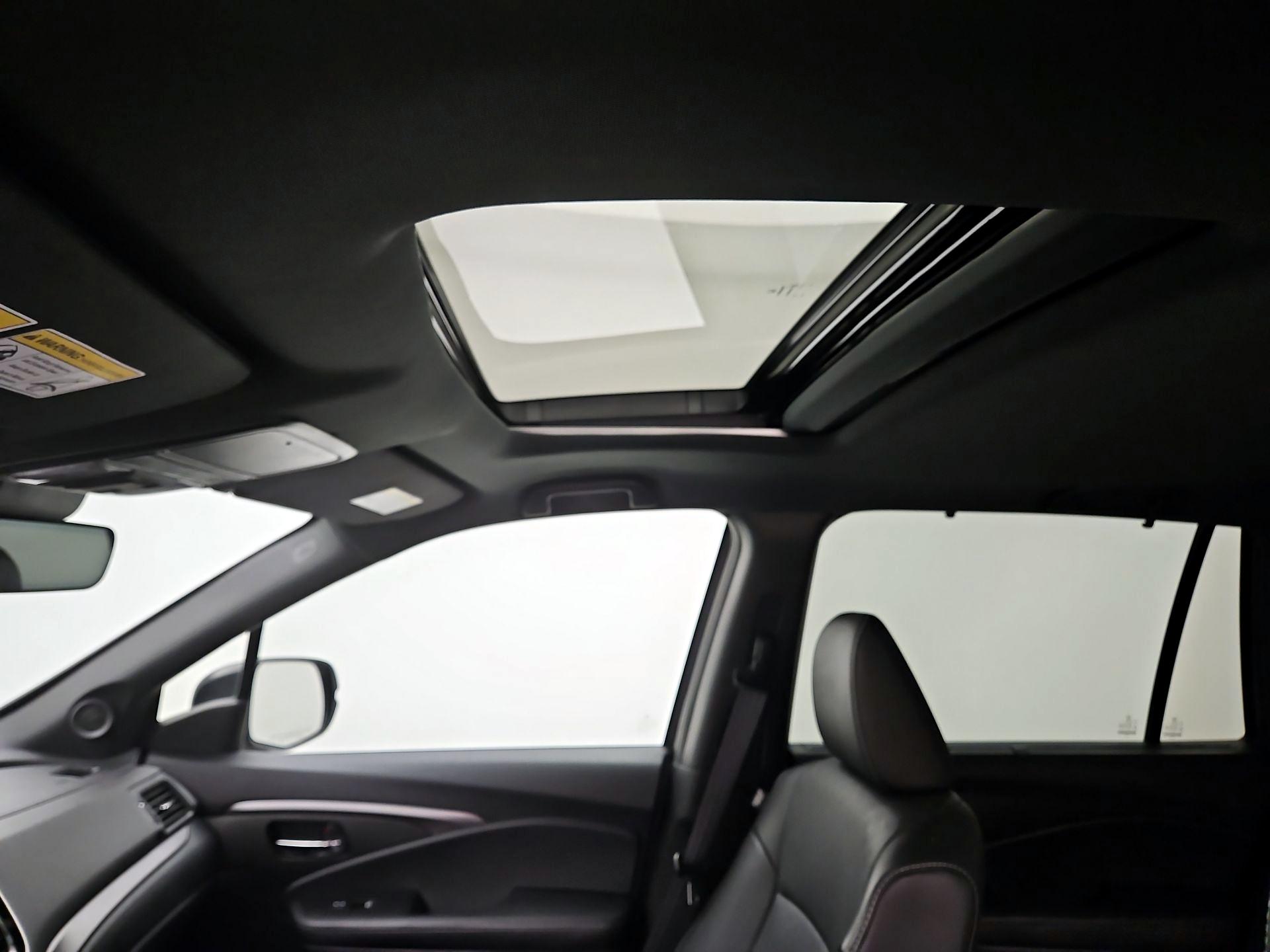 Thumbnail: 2019 Honda Passport - 19