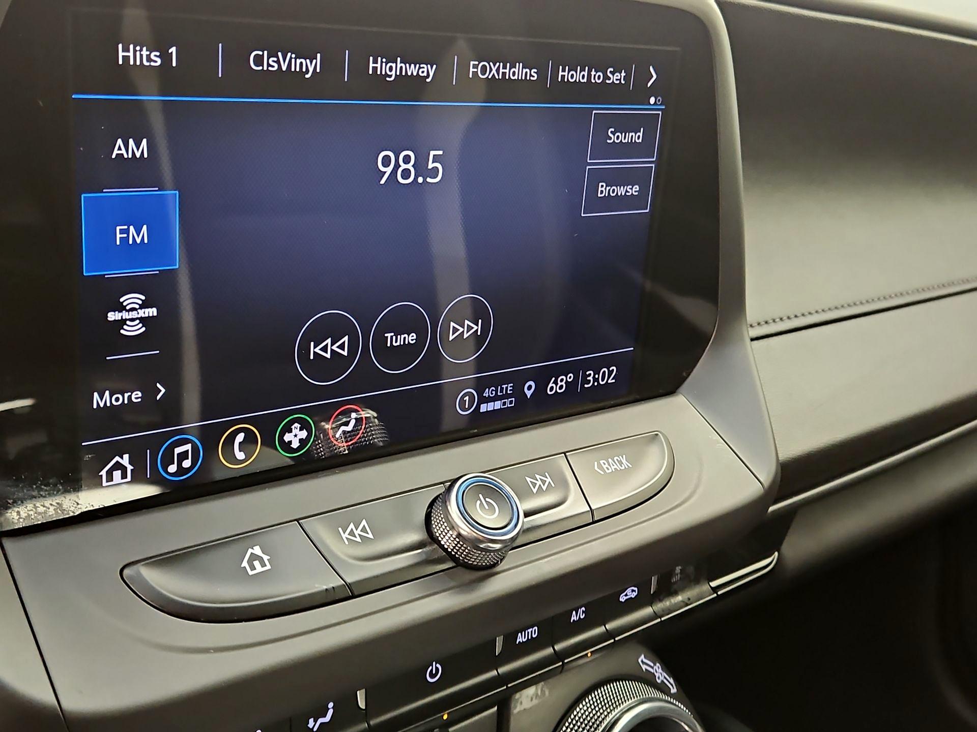 Thumbnail: 2023 Chevrolet Camaro - 15