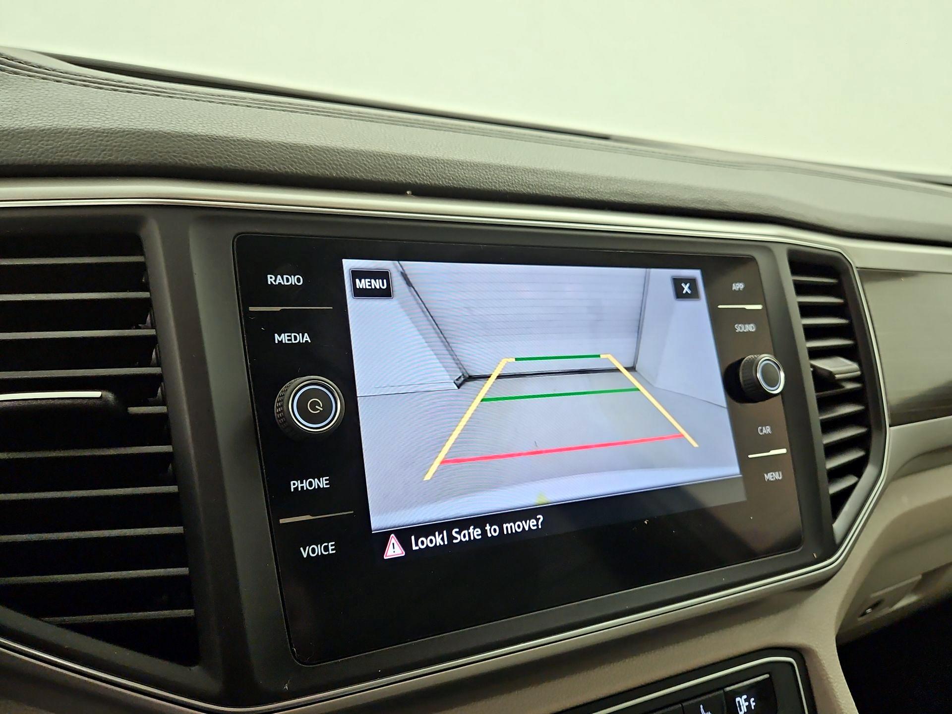 Thumbnail: 2019 Volkswagen Atlas - 14