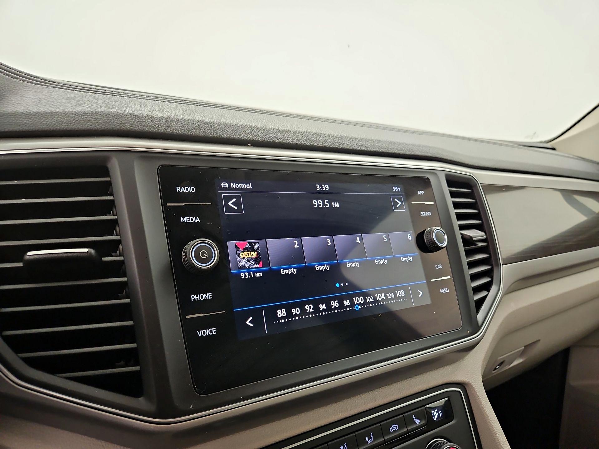 Thumbnail: 2019 Volkswagen Atlas - 15