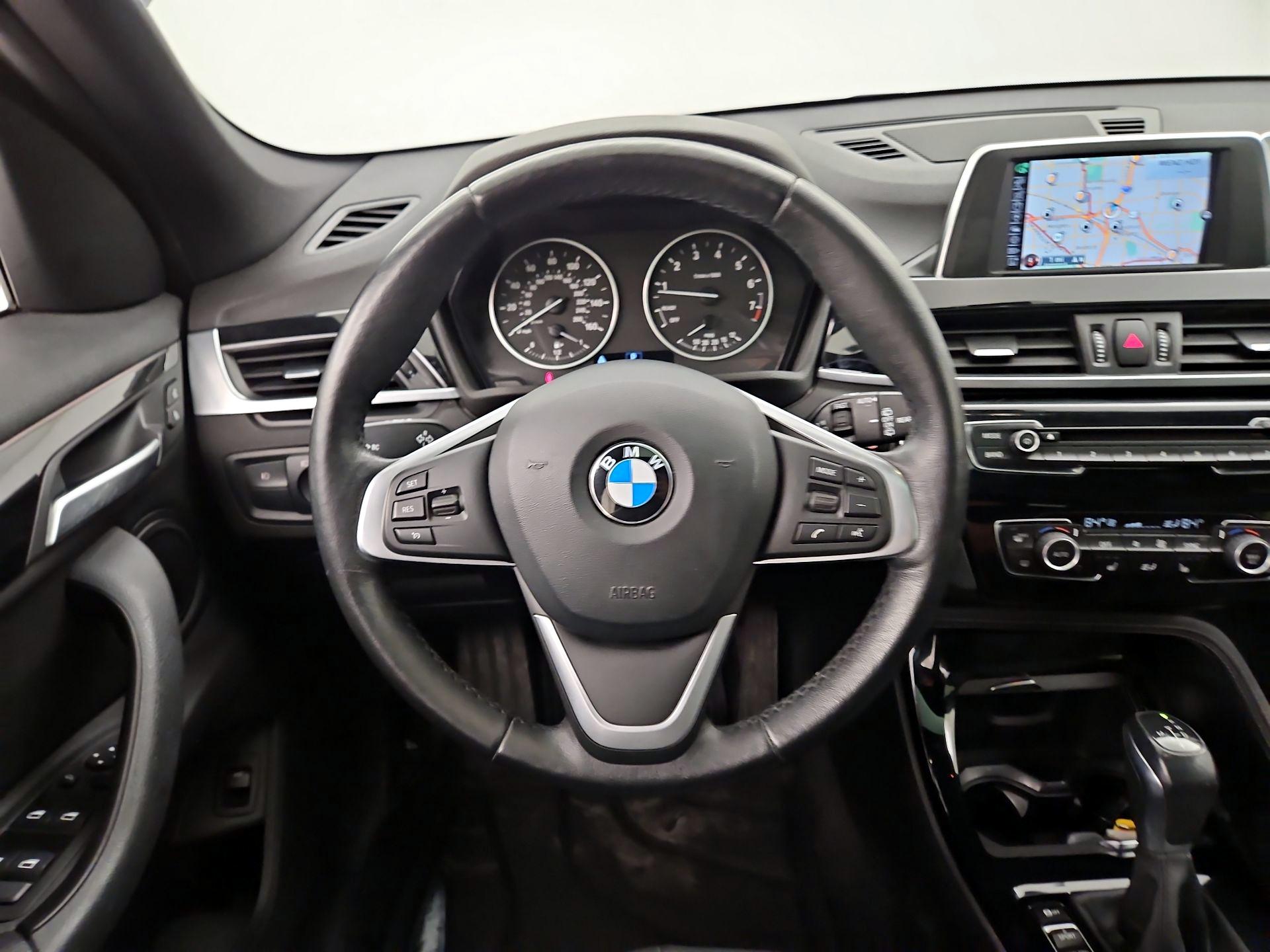 Thumbnail: 2016 BMW X1 - 10