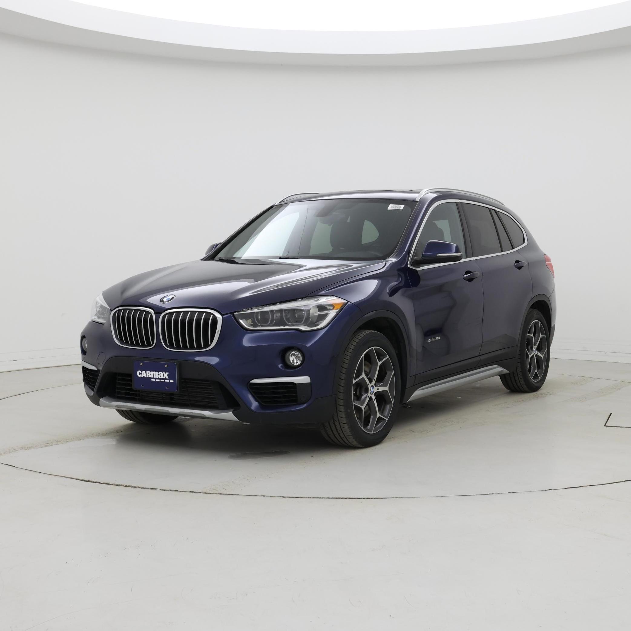 Thumbnail: 2016 BMW X1 - 4