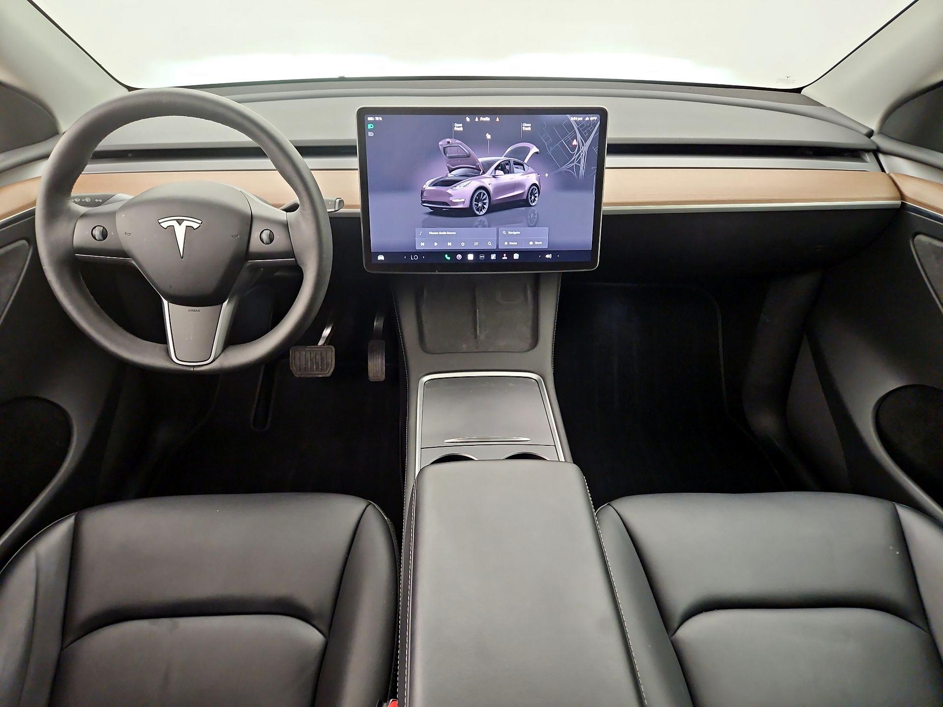 Thumbnail: 2023 Tesla Model Y - 9