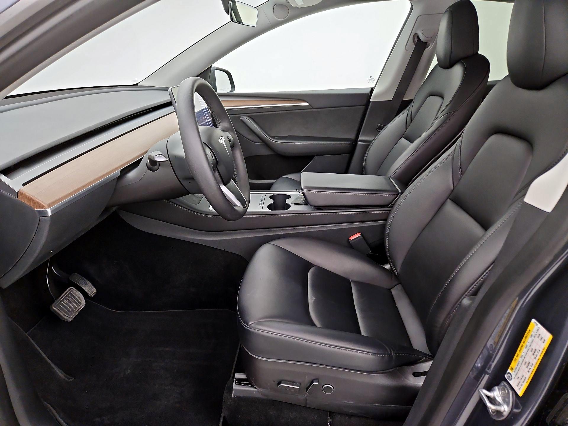 Thumbnail: 2023 Tesla Model Y - 11