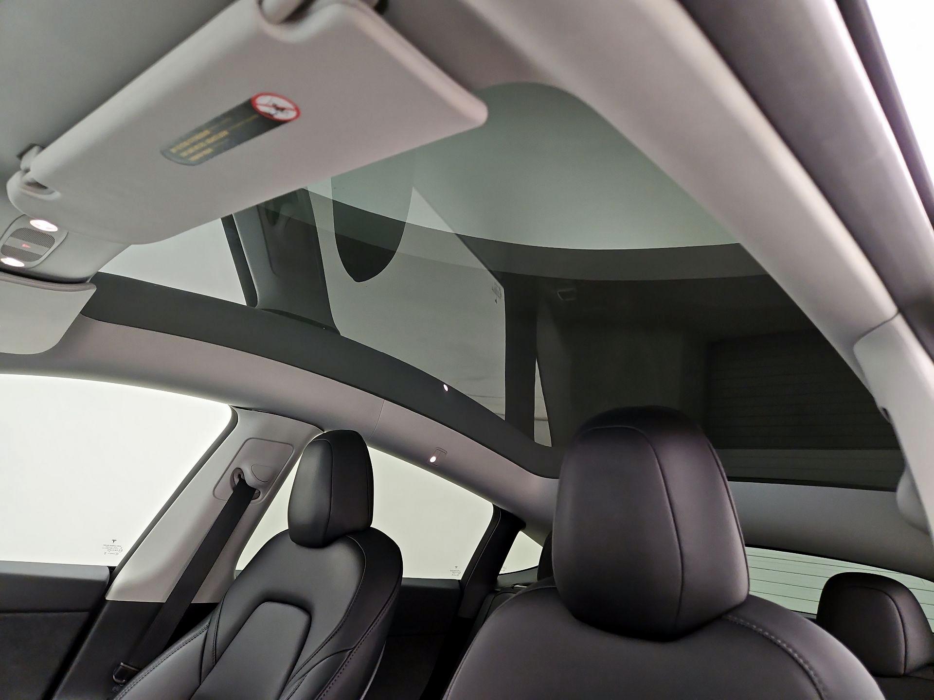 Thumbnail: 2023 Tesla Model Y - 18