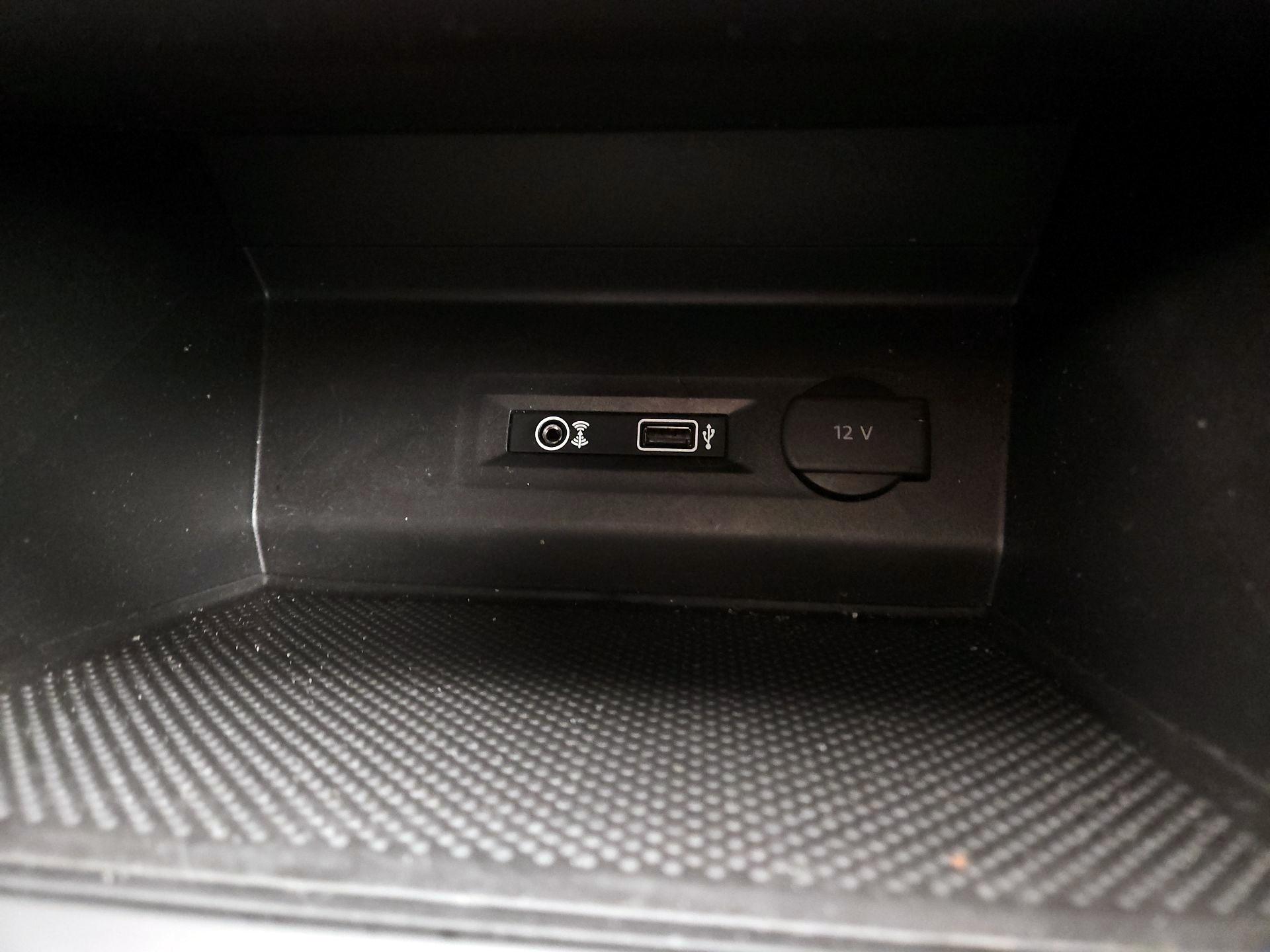 Thumbnail: 2019 Volkswagen Atlas - 18