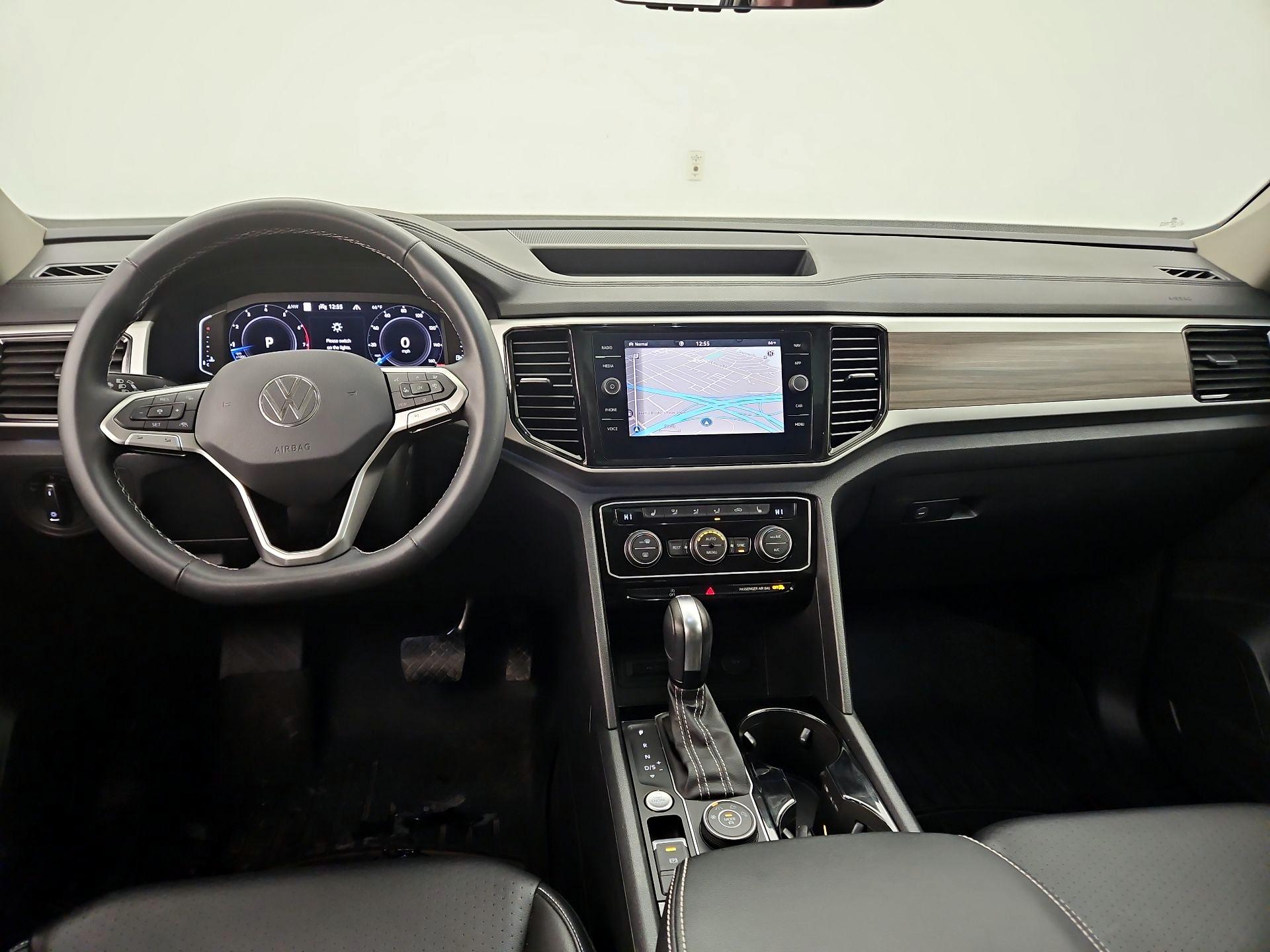 Thumbnail: 2022 Volkswagen Atlas - 9