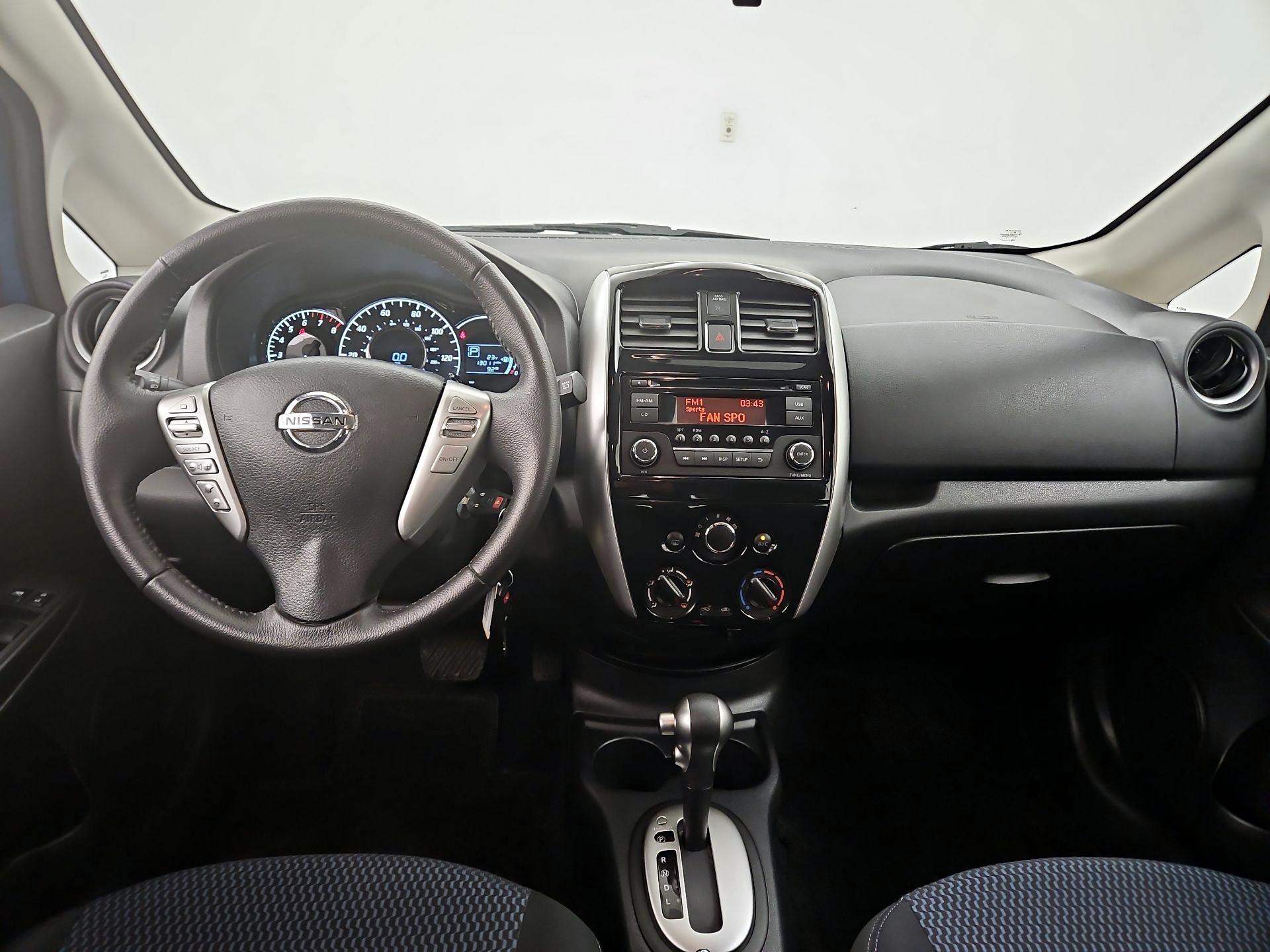 Thumbnail: 2015 Nissan Versa Note - 9