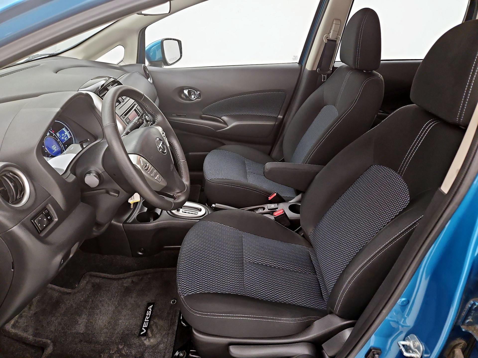 Thumbnail: 2015 Nissan Versa Note - 11