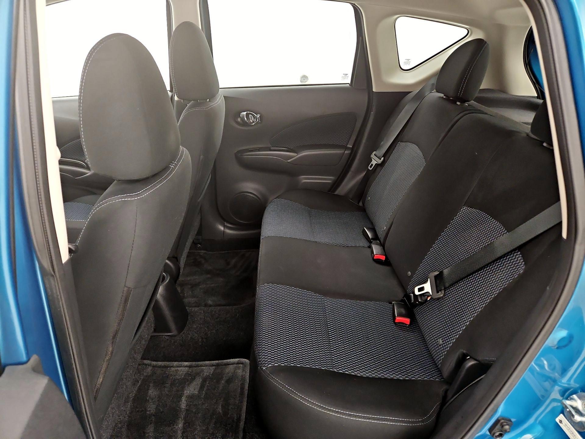 Thumbnail: 2015 Nissan Versa Note - 18