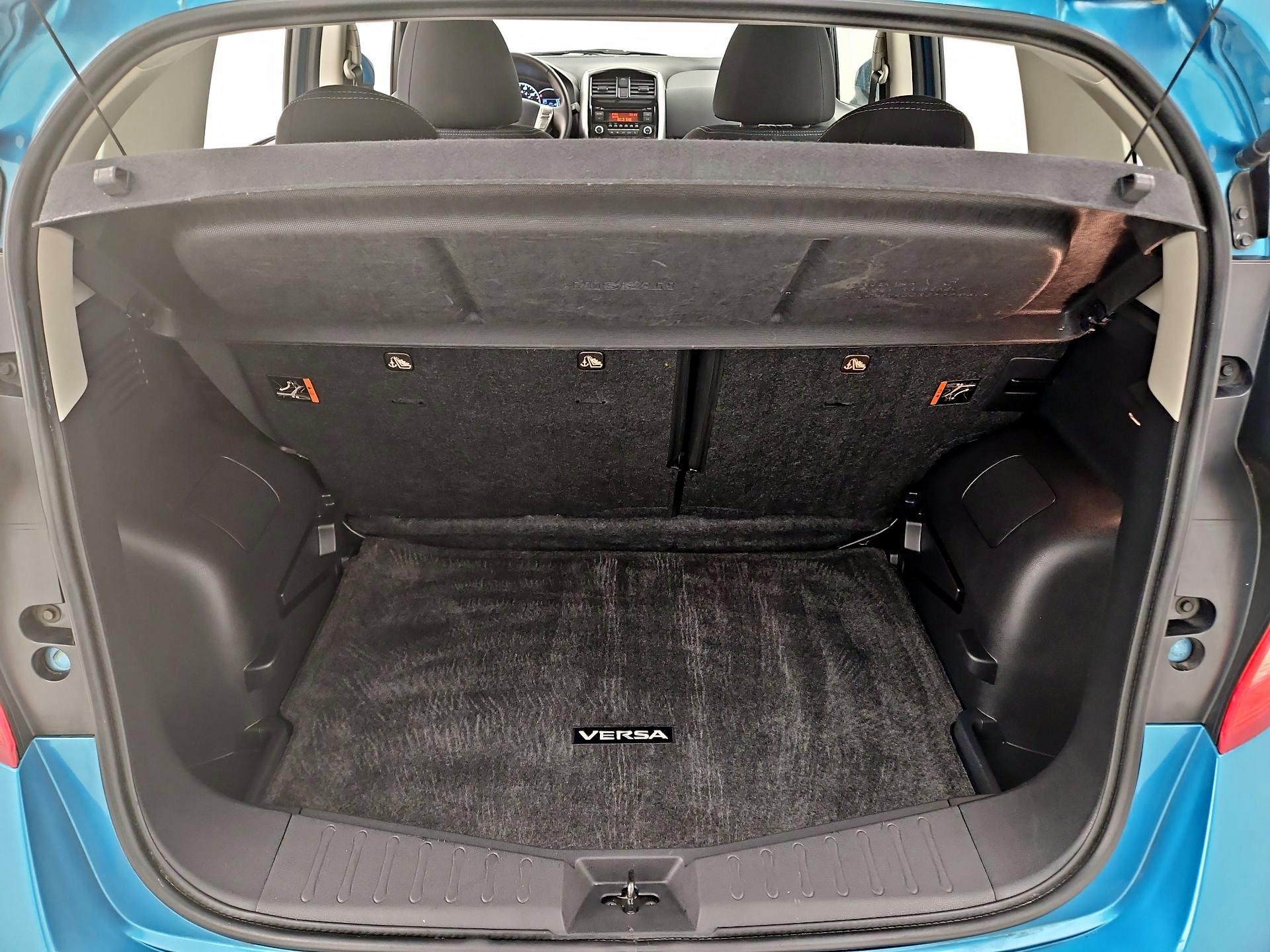 Thumbnail: 2015 Nissan Versa Note - 19