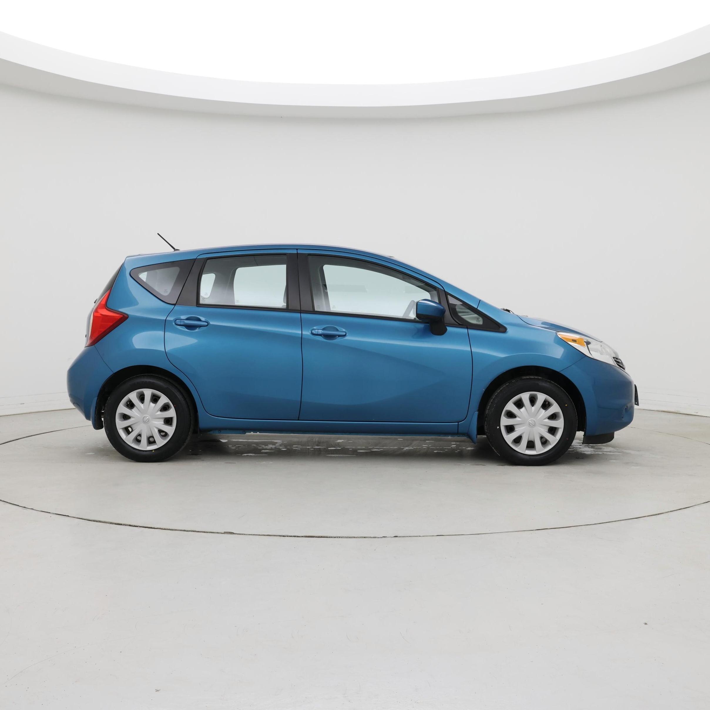 Thumbnail: 2015 Nissan Versa Note - 7
