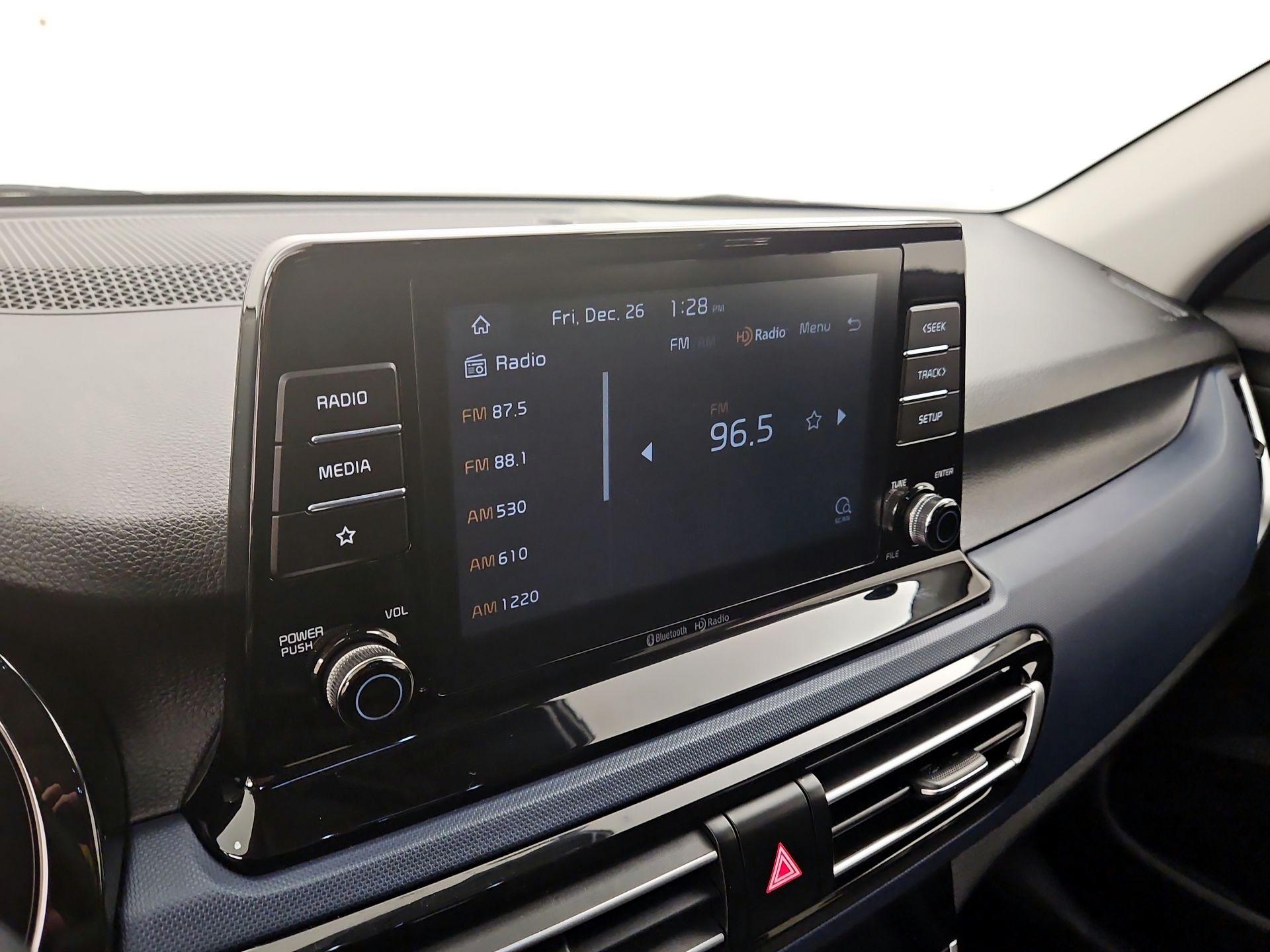 Thumbnail: 2023 Kia Seltos - 15