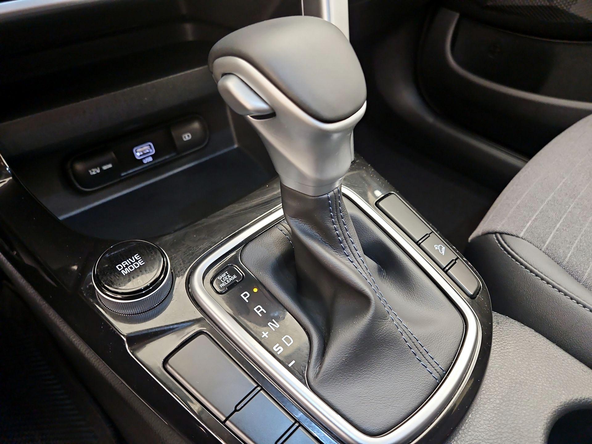 Thumbnail: 2023 Kia Seltos - 17