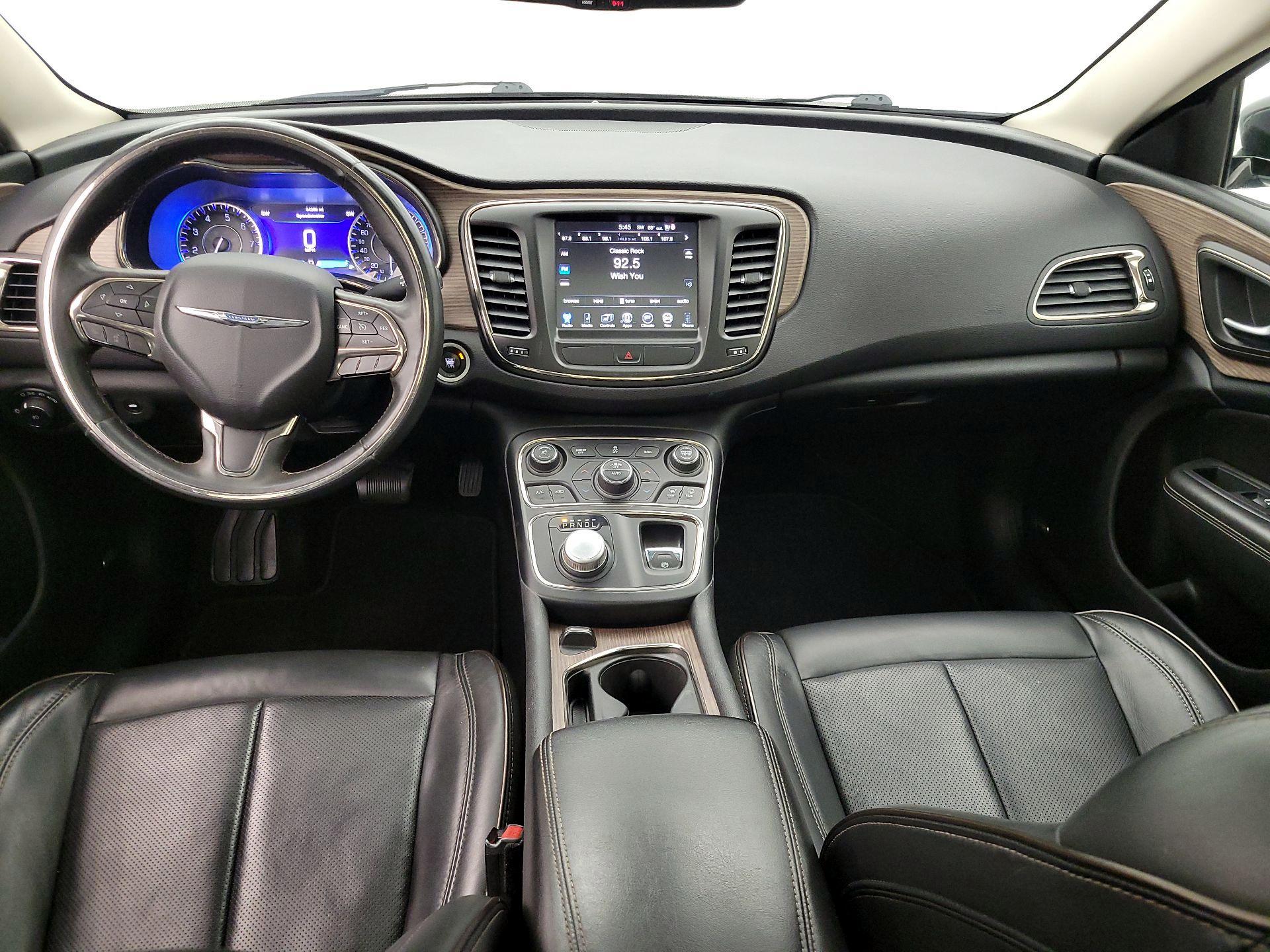 Thumbnail: 2015 Chrysler 200 - 9