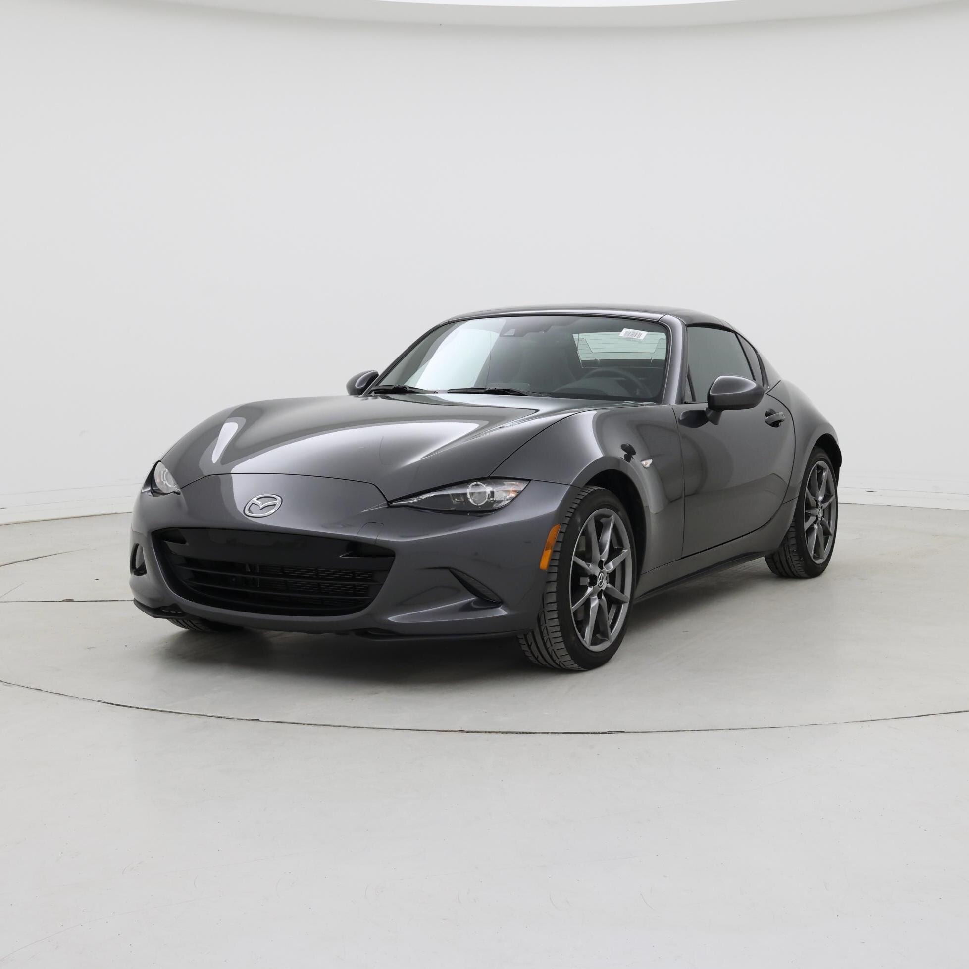 Thumbnail: 2017 Mazda MX-5 Miata - 4