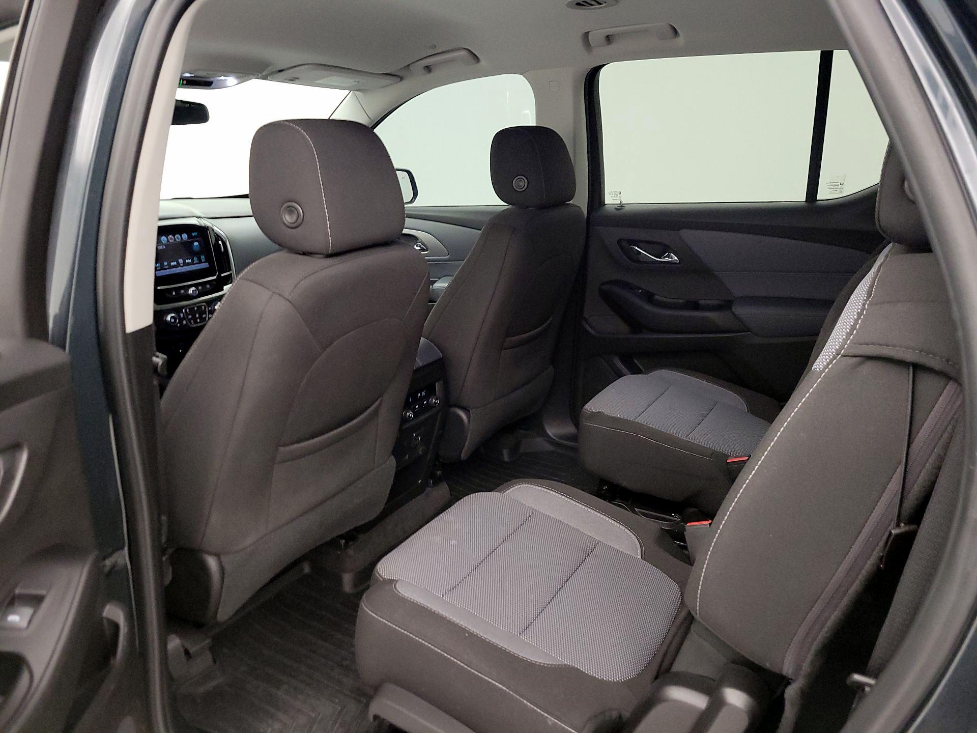 Thumbnail: 2018 Chevrolet Traverse - 19