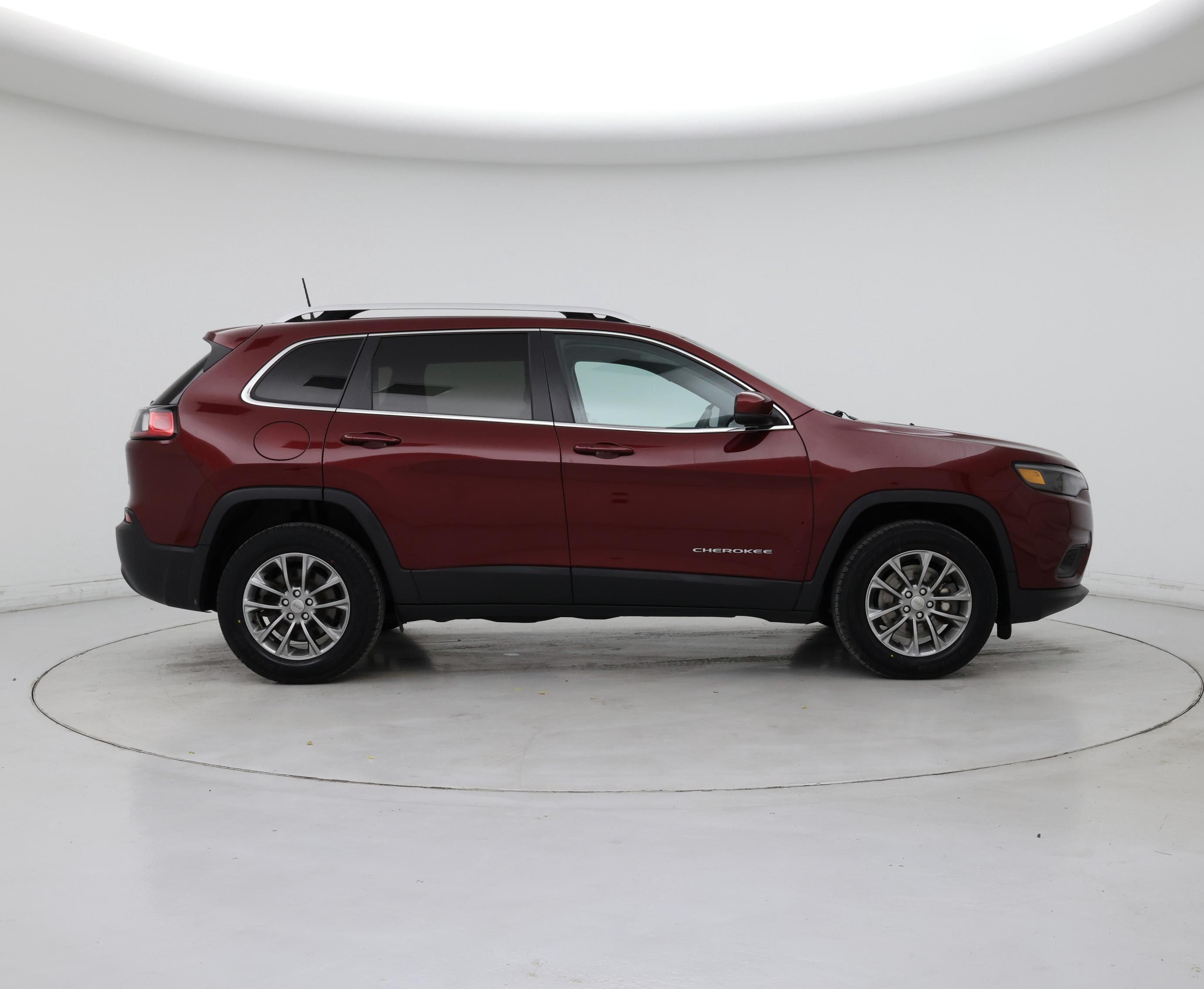 Thumbnail: 2019 Jeep Cherokee - 7